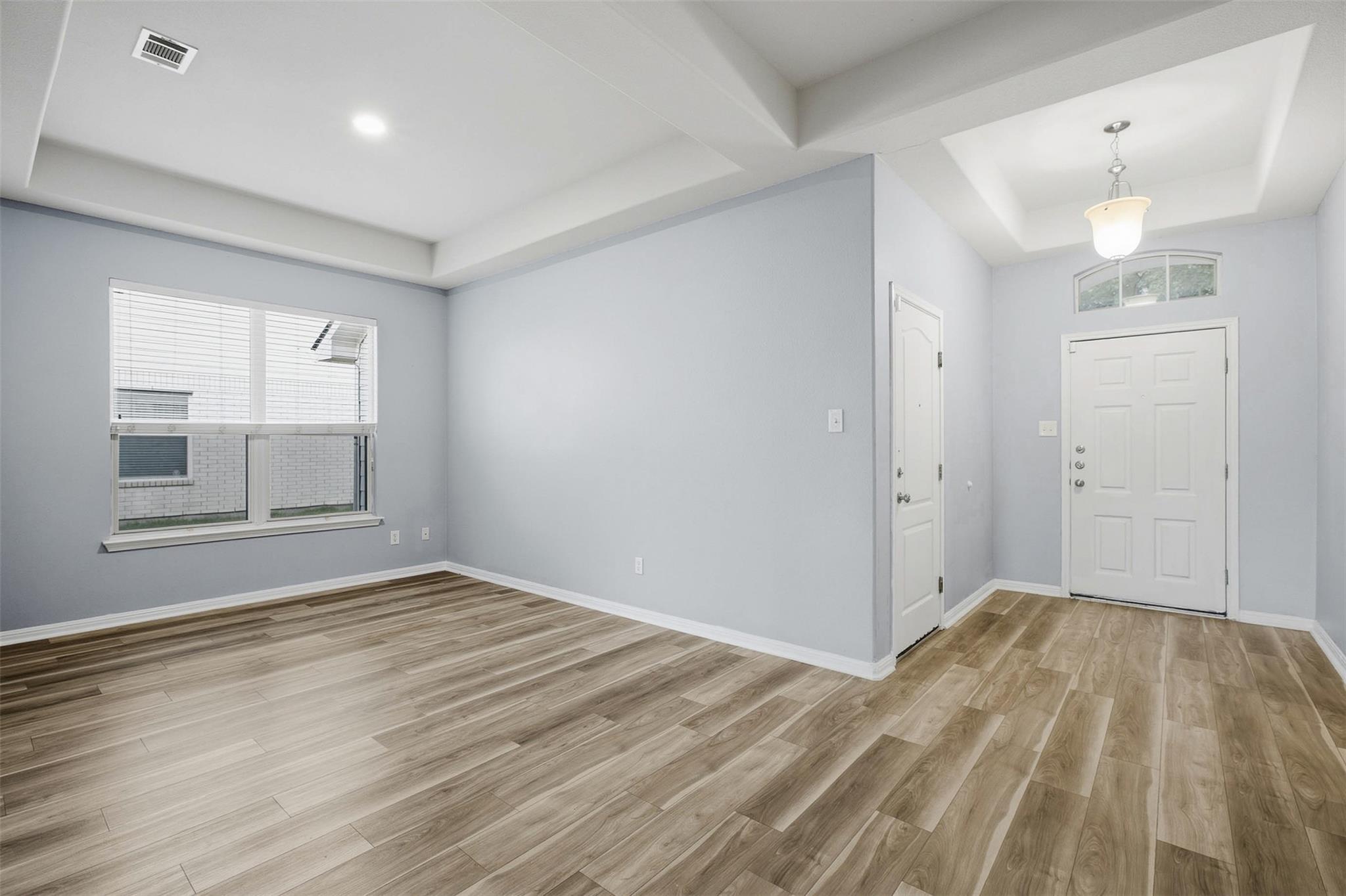 1207 Utopia Ln Property Photo 7