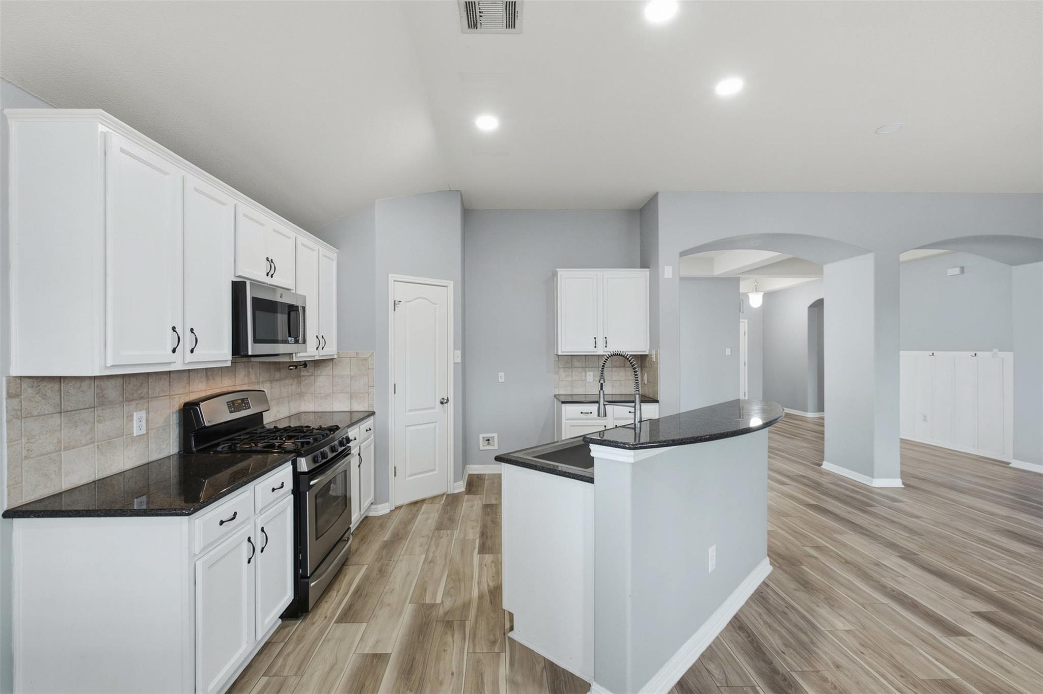 1207 Utopia Ln Property Photo 16
