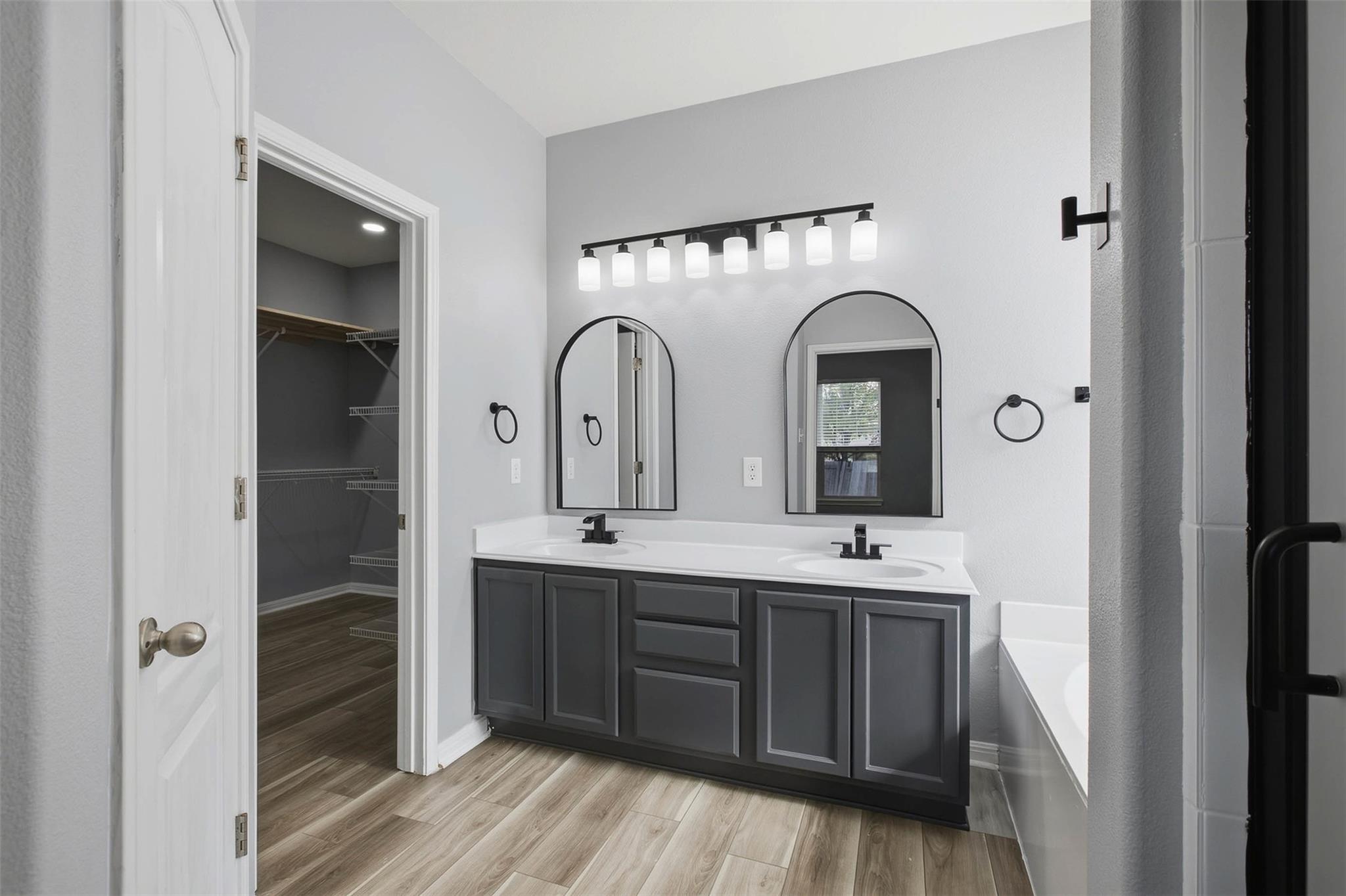 1207 Utopia Ln Property Photo 24