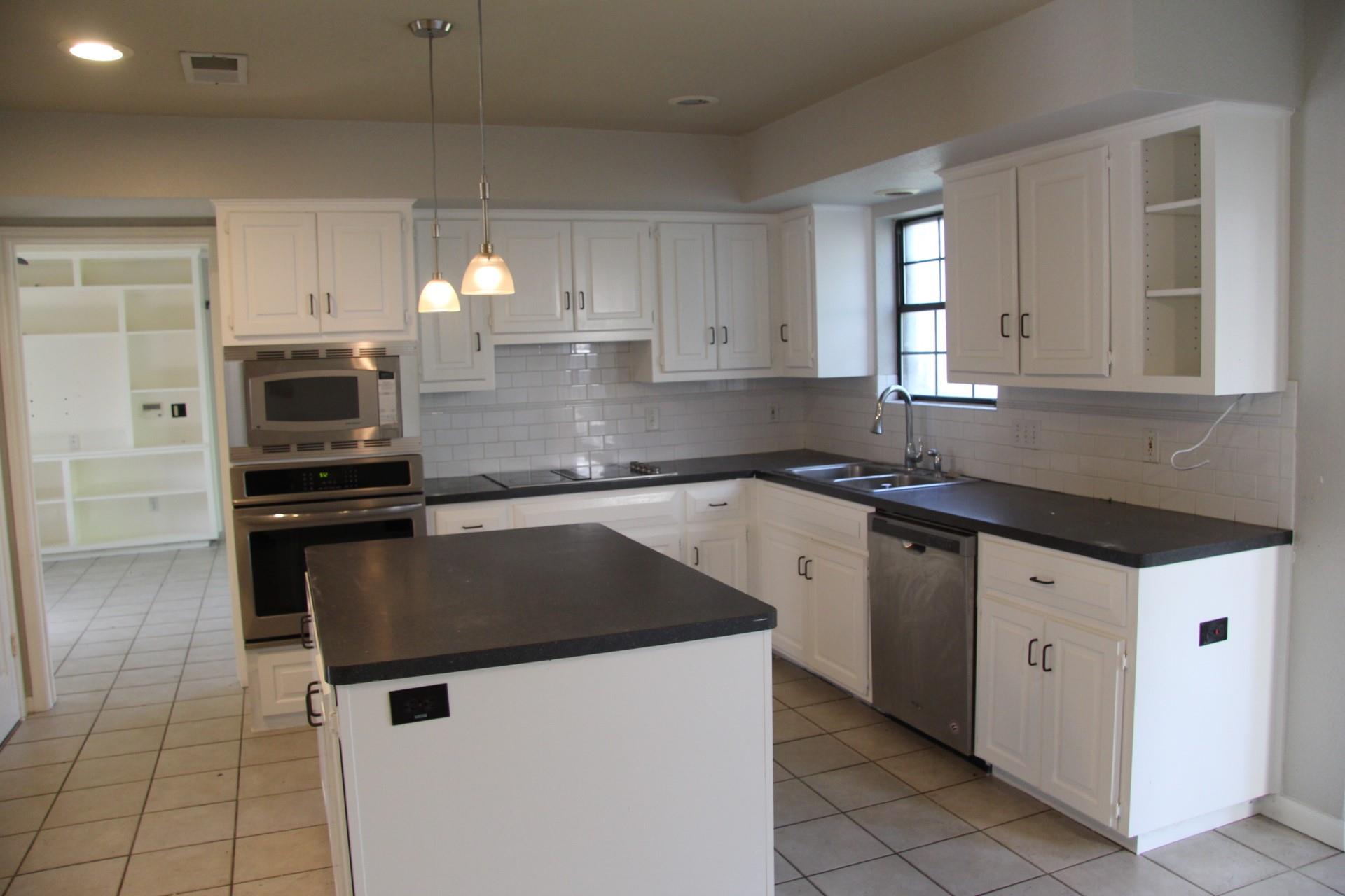 5402 Musket Rdg Property Photo 5