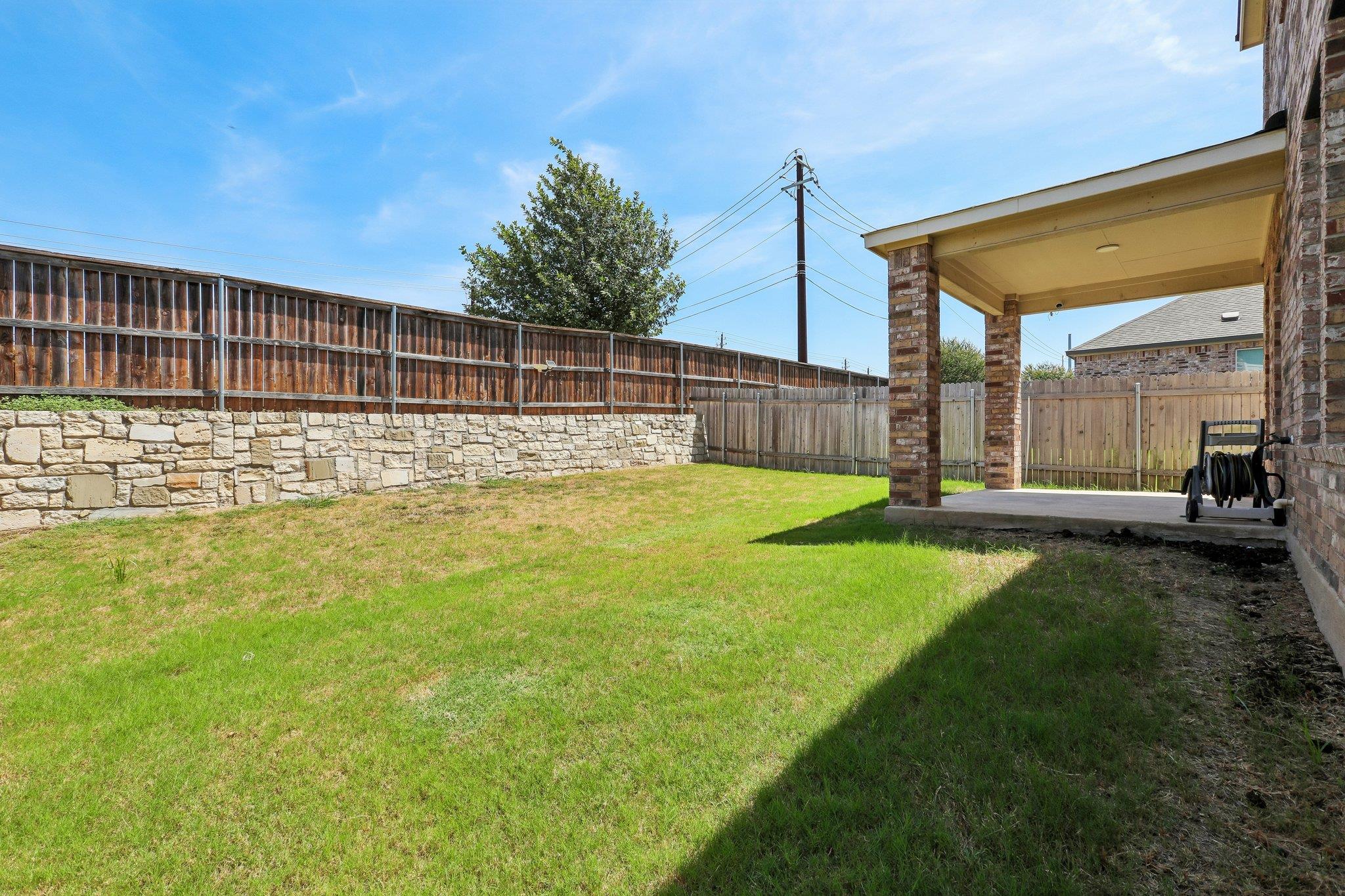 4612 Syndicate Rd Property Photo 27