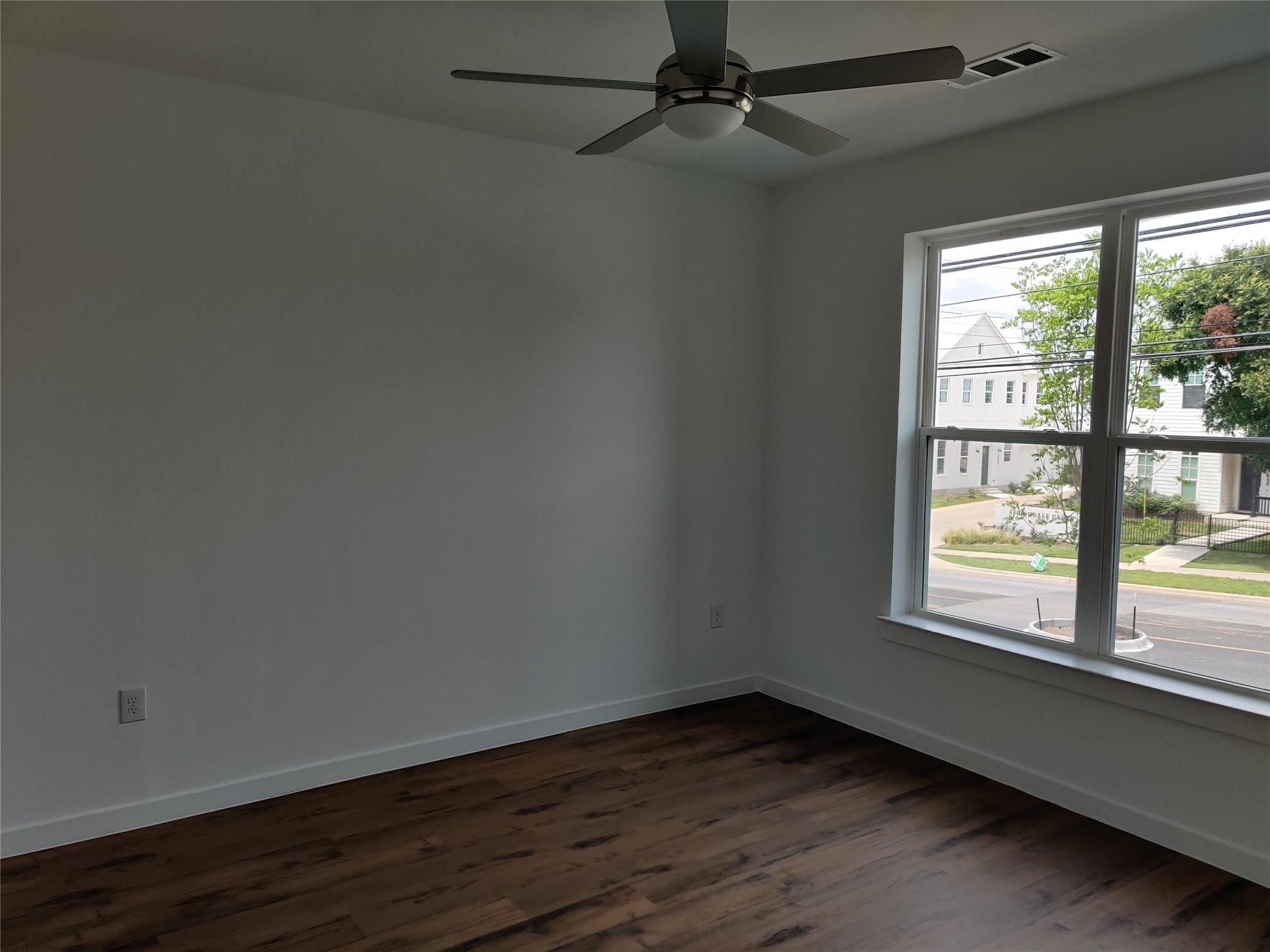 4801 Springdale Rd #1102 Property Photo 6