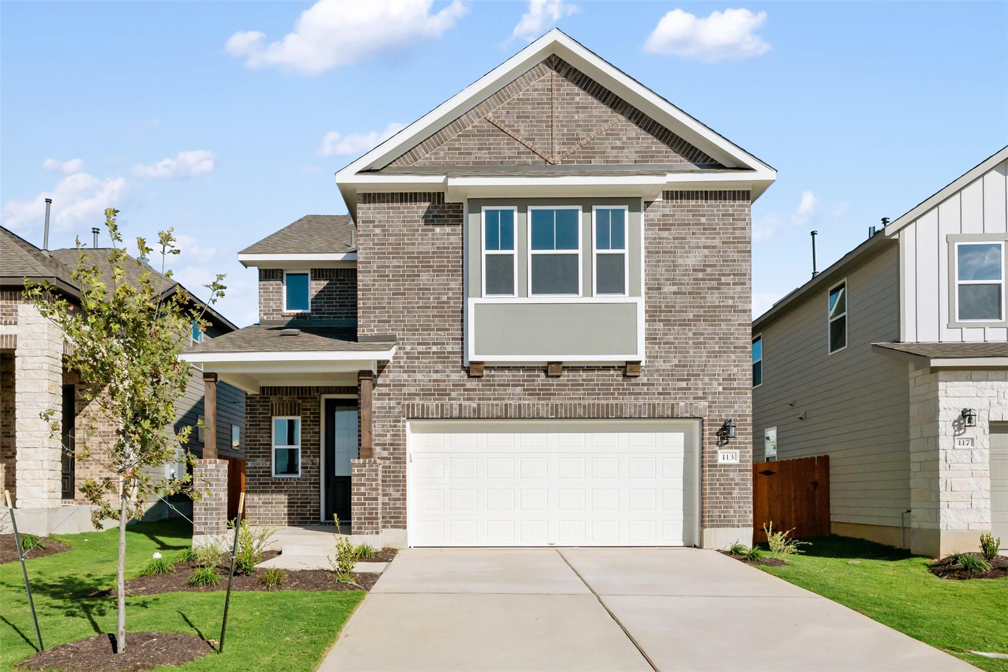 163 Clover Bnd Property Photo 1