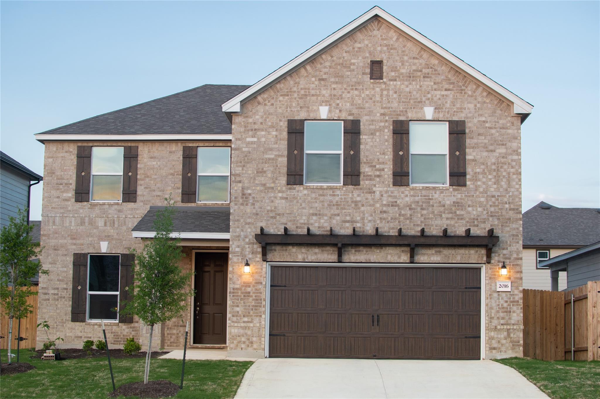 2016 Alexander Oaks Dr Property Photo 1
