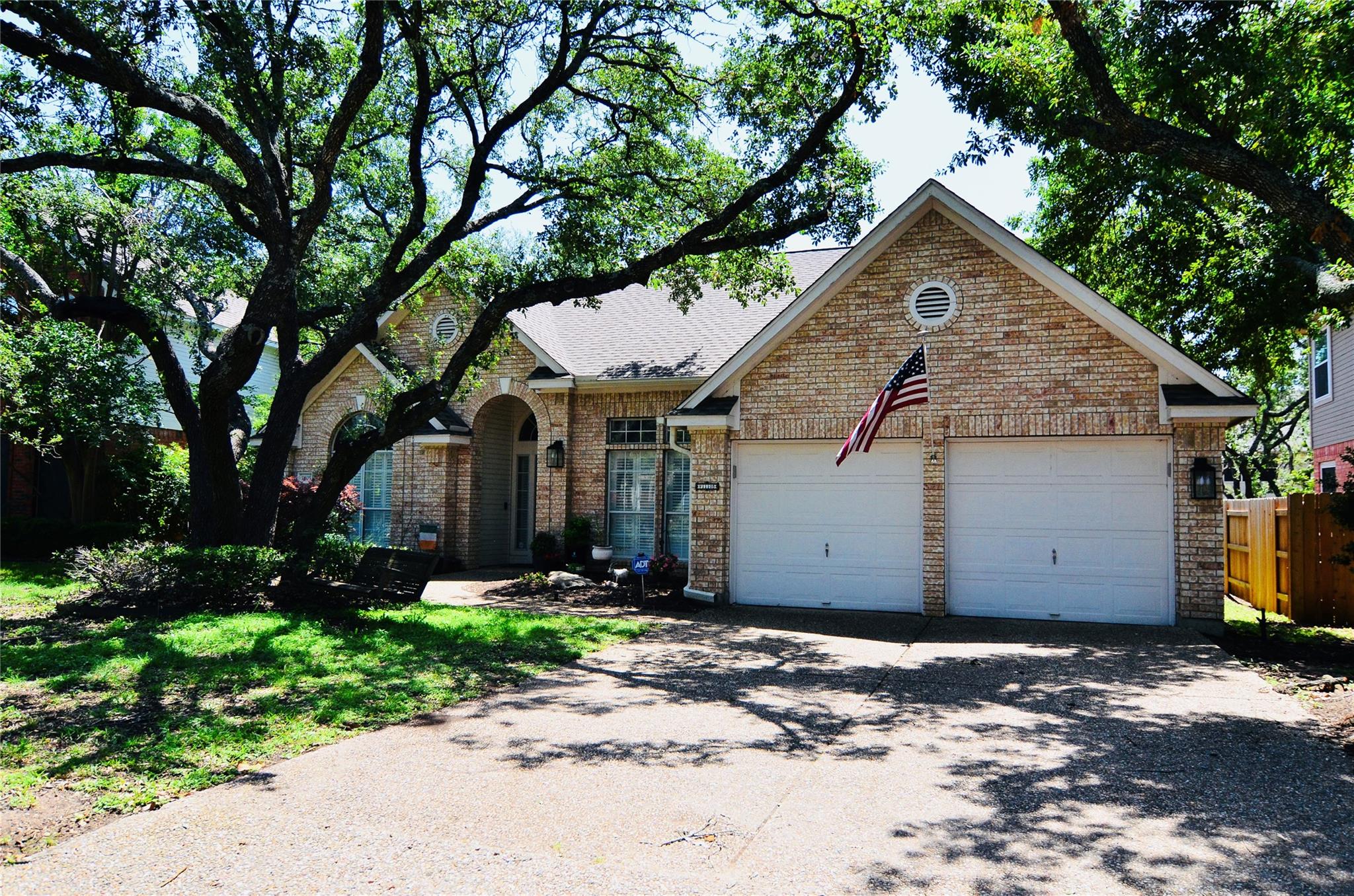 11105 Calavar Dr Property Photo