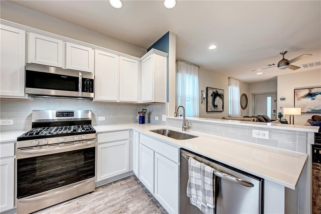 8104 Linnie Ln Property Photo