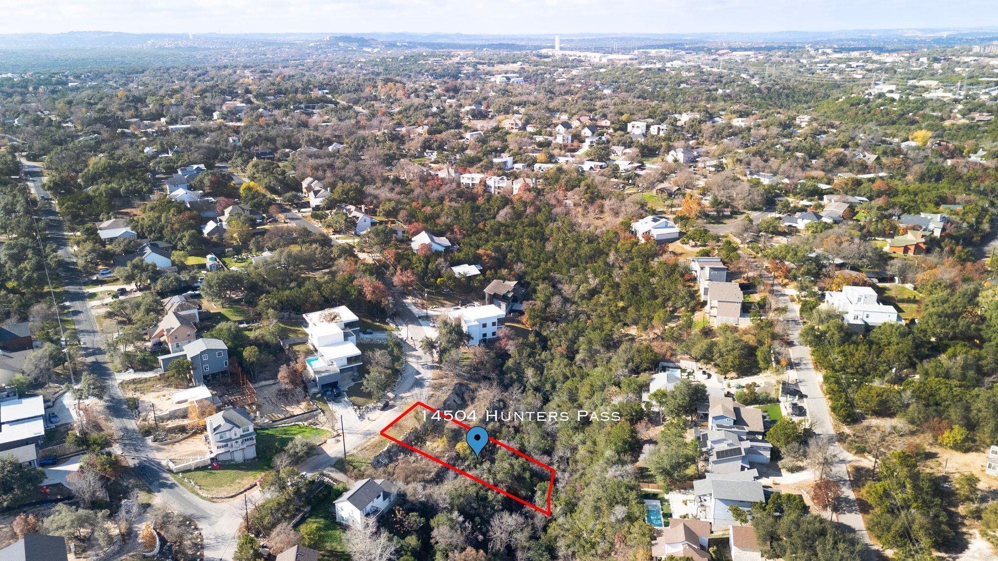 14504 Hunters Pass Property Photo 3