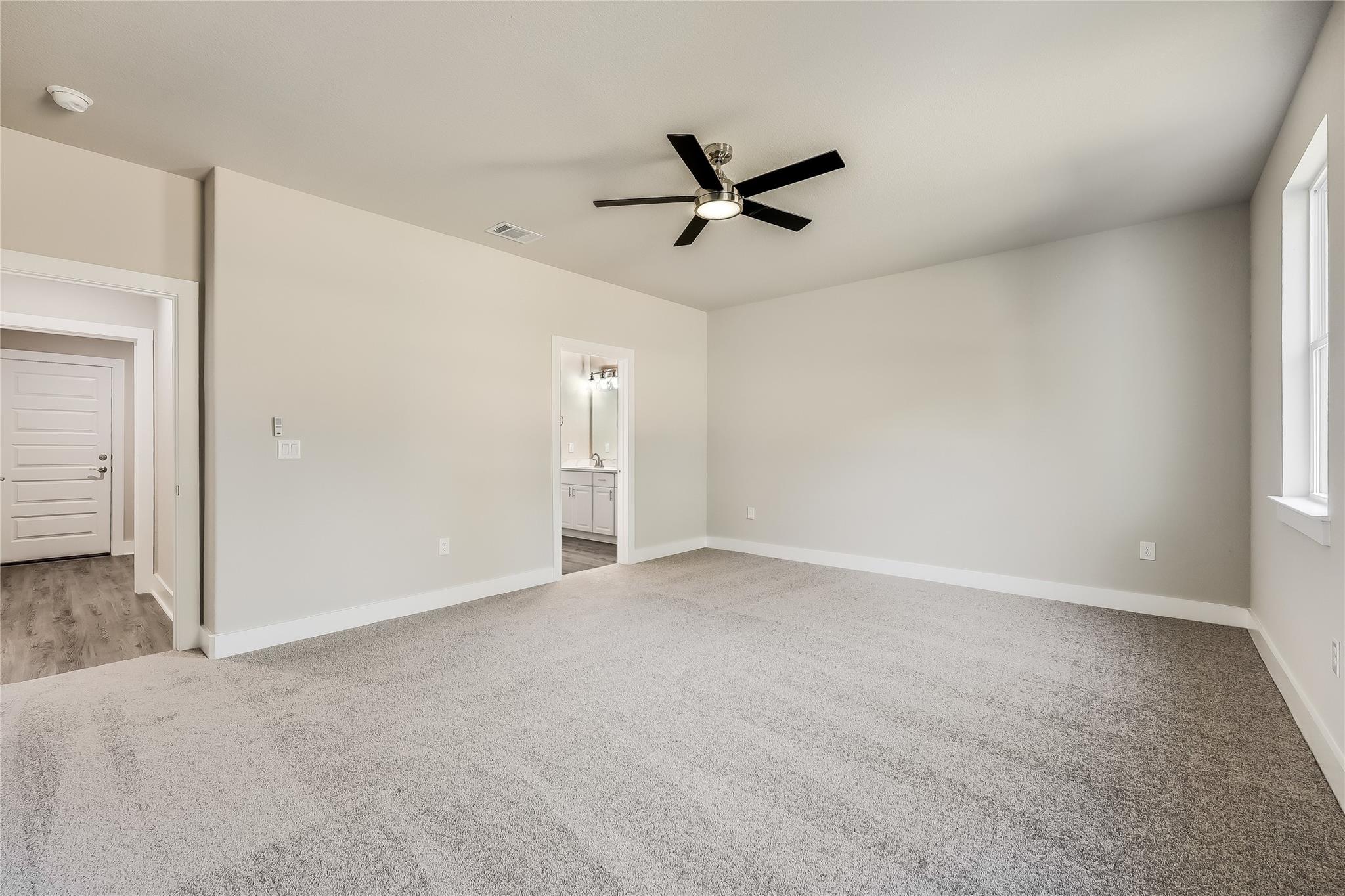 21812 Oxford Dr Property Photo 21
