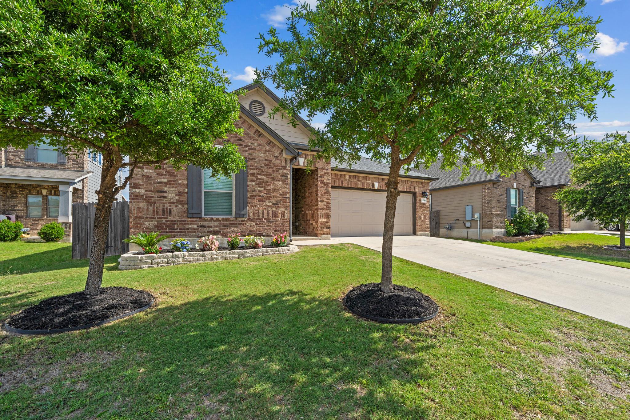 6289 Mantalcino Dr Property Photo 3