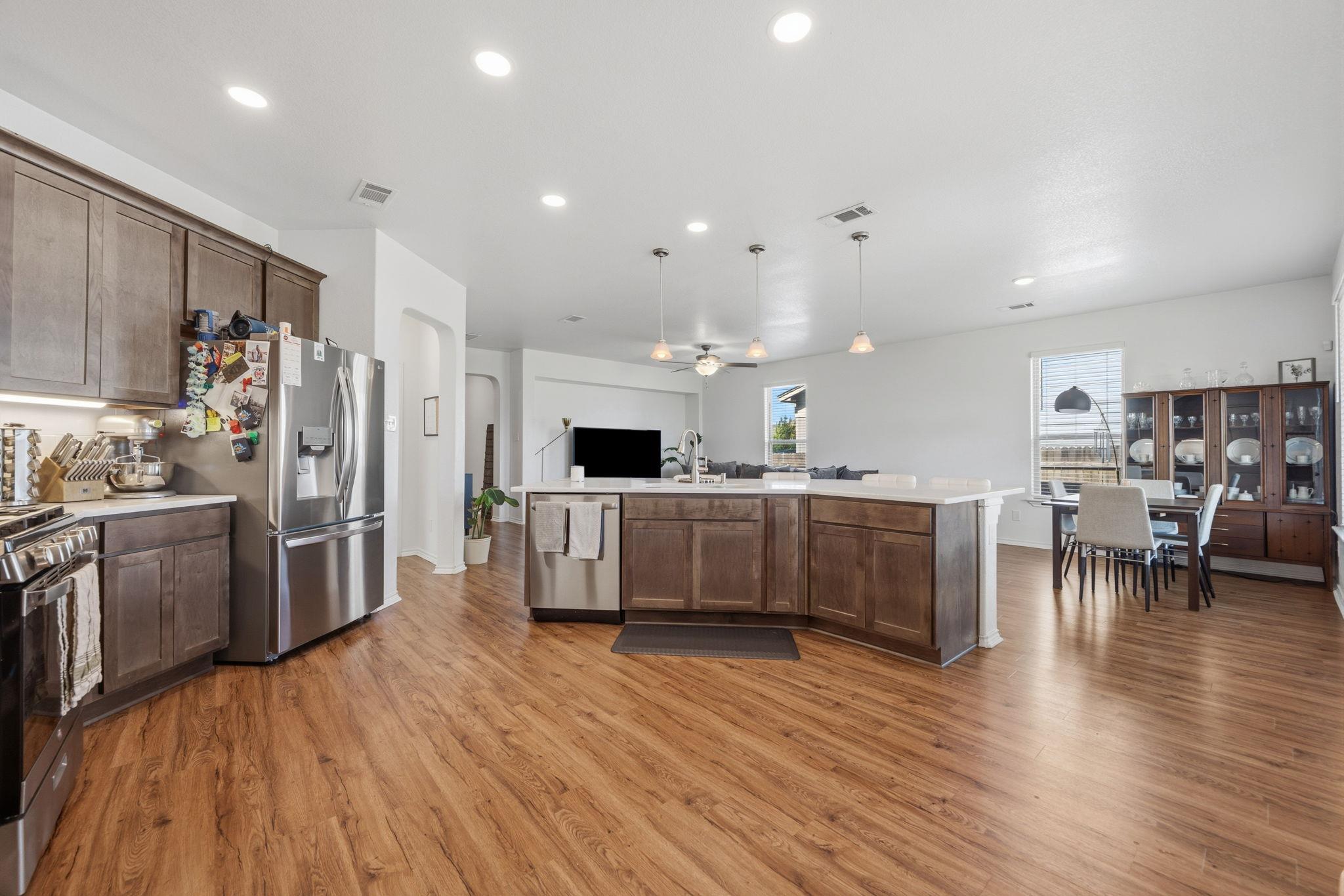 6289 Mantalcino Dr Property Photo 19