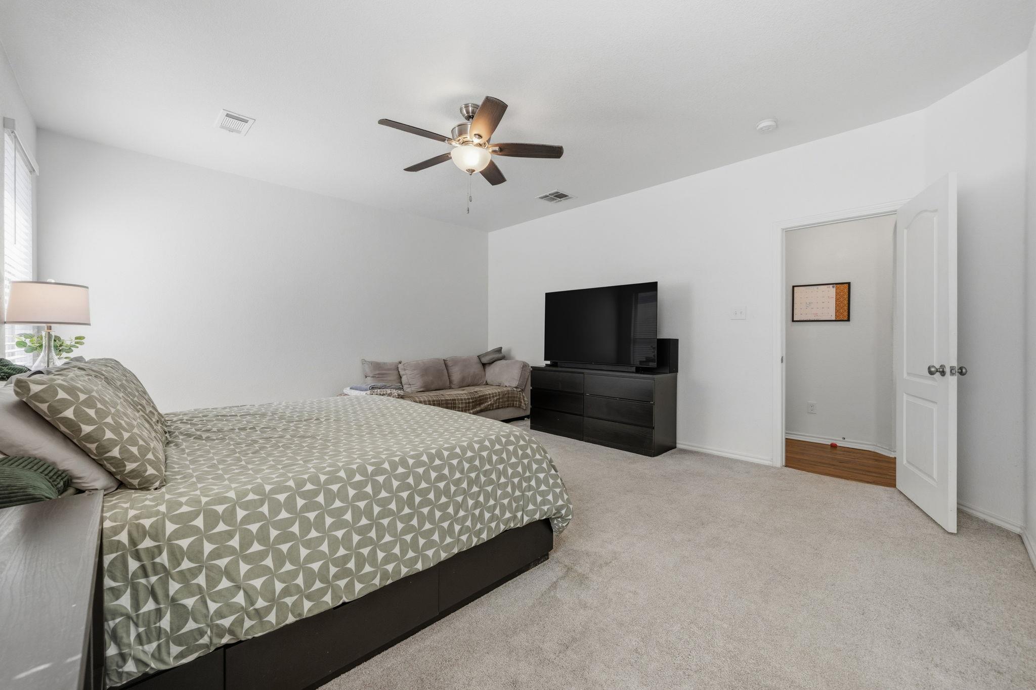 6289 Mantalcino Dr Property Photo 27