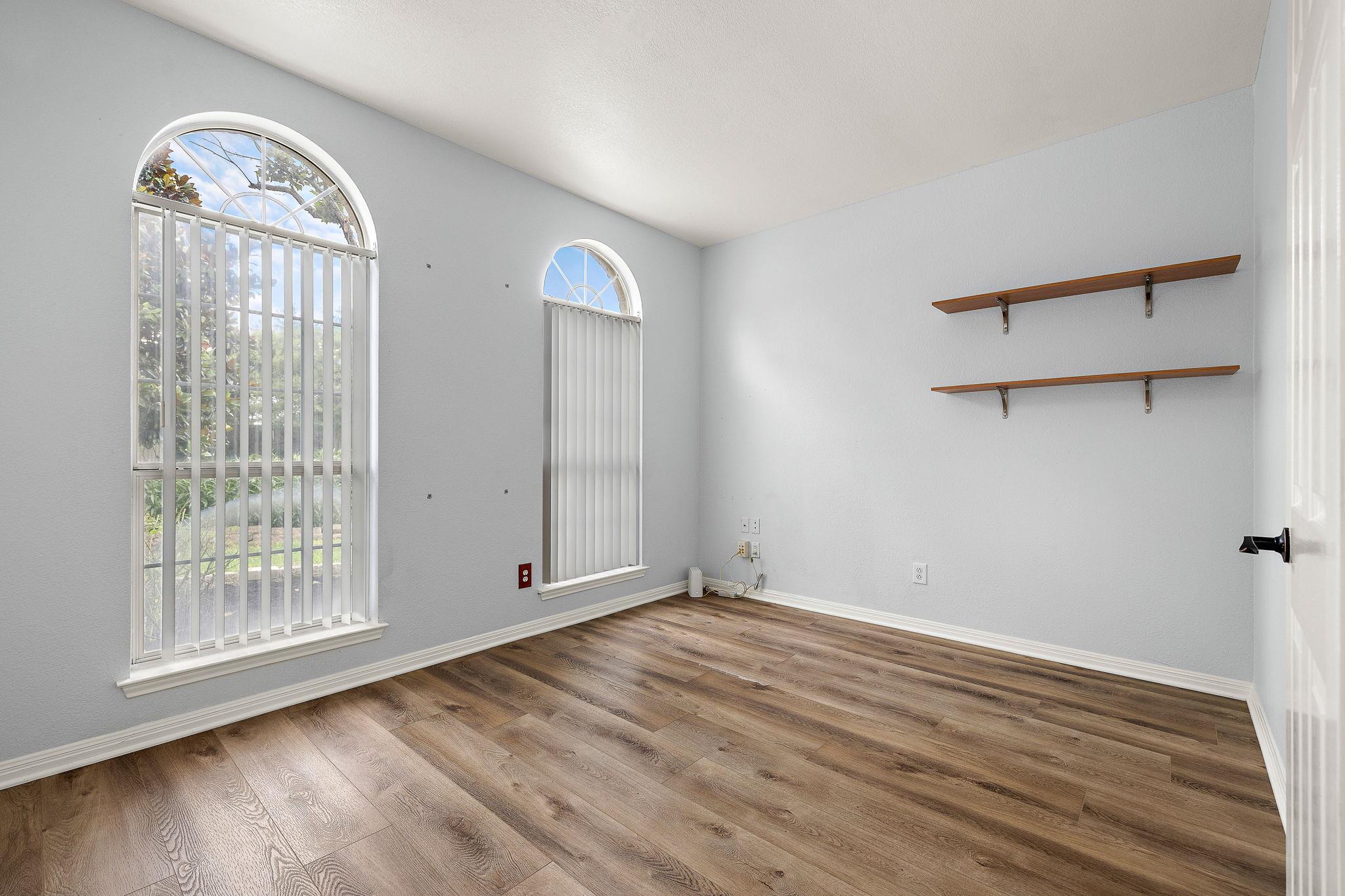 16019 Dark Ln Property Photo 24