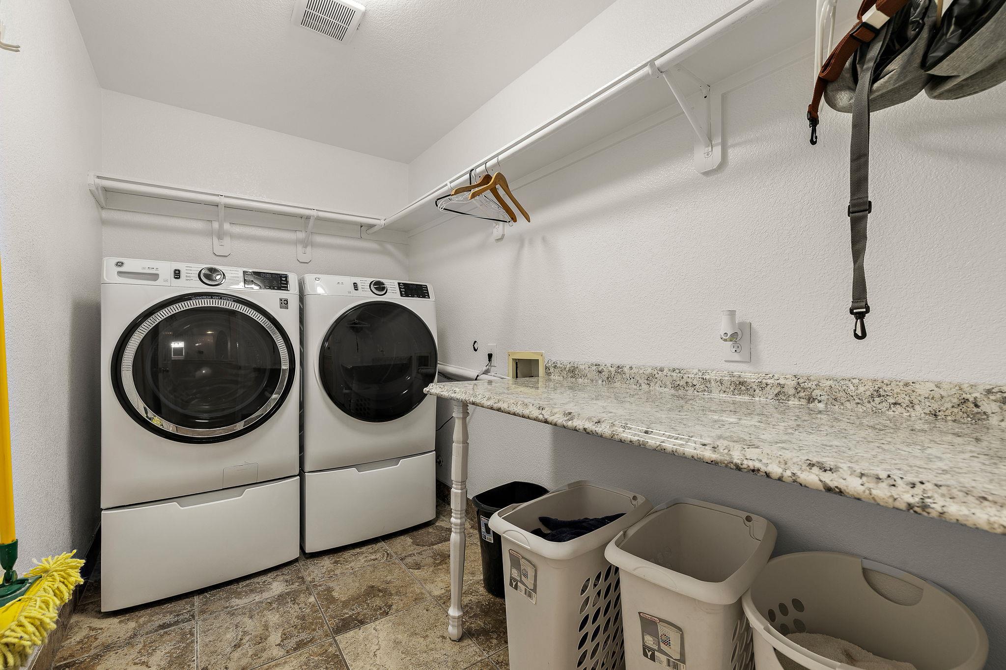 16019 Dark Ln Property Photo 40