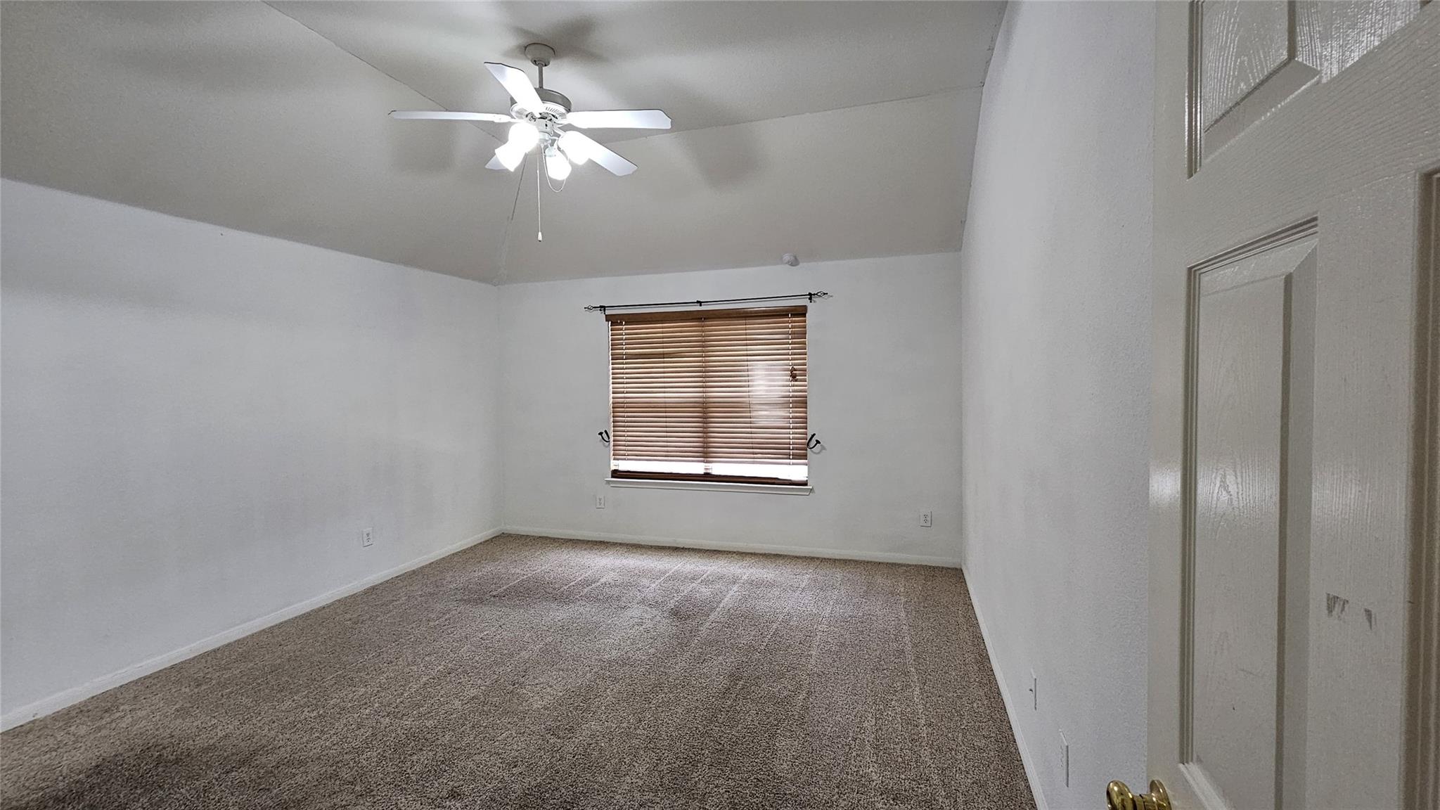 107 Helen Cv Property Photo 23