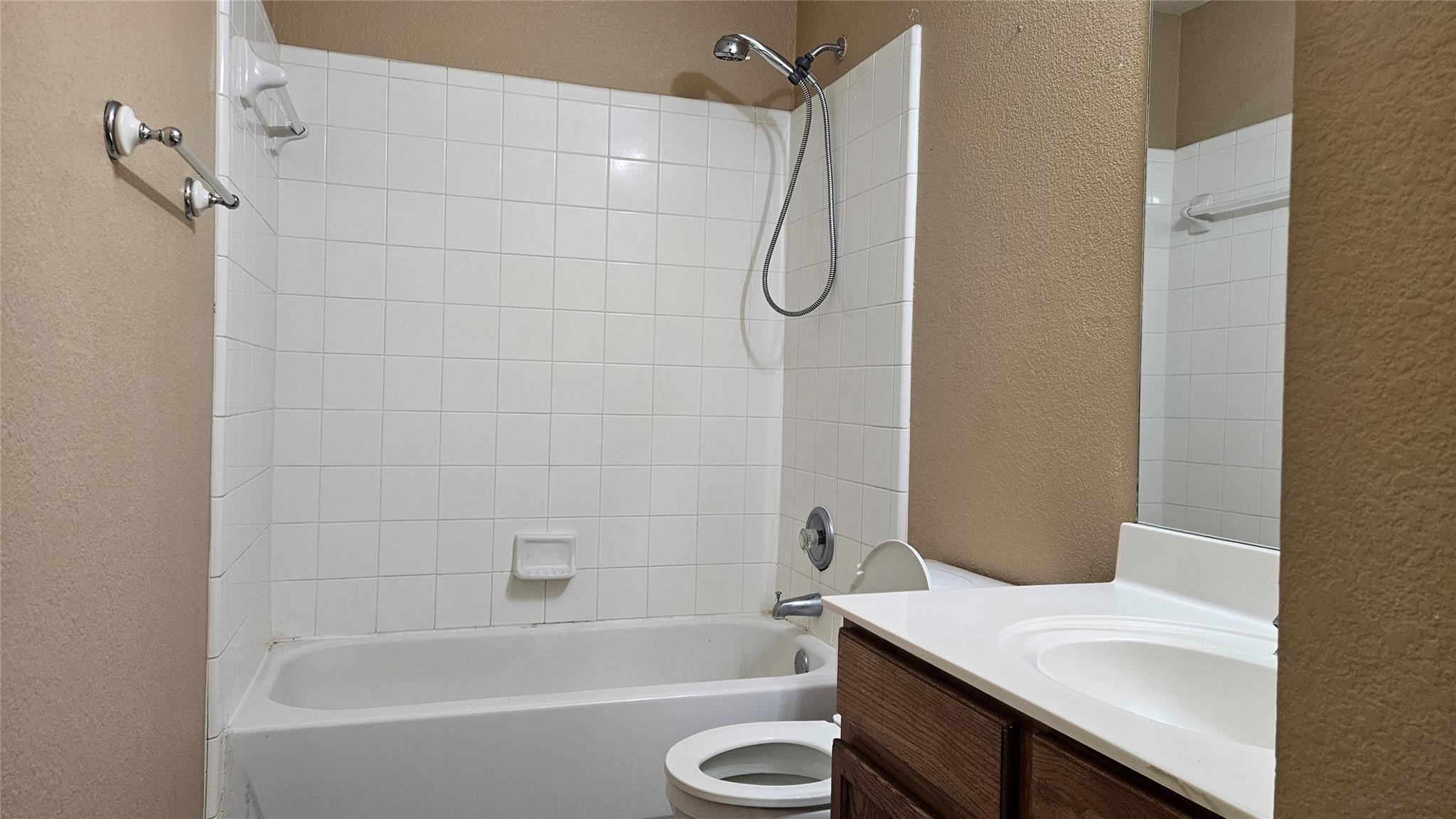 107 Helen Cv Property Photo 28