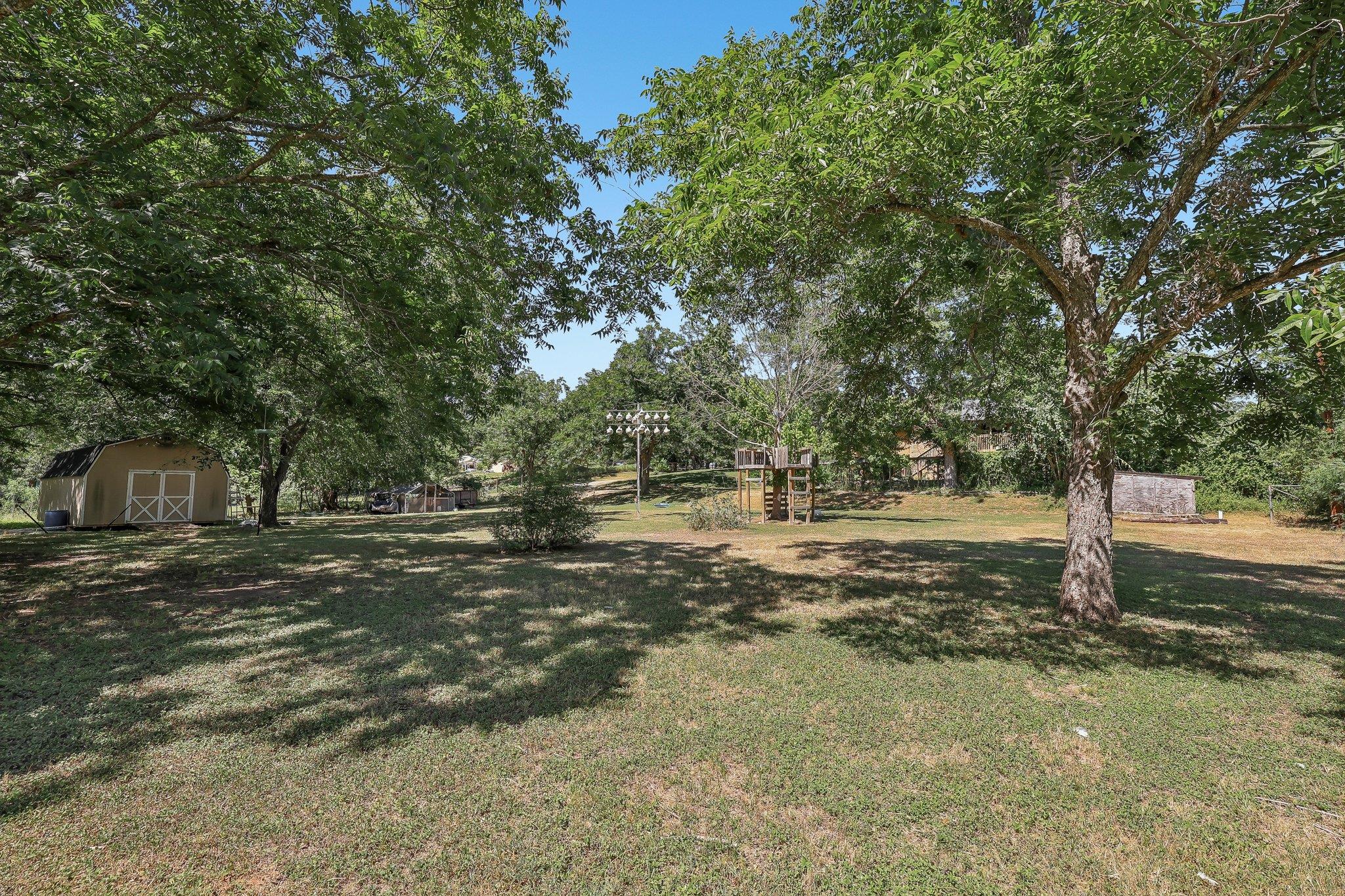 504 Perkins St Property Photo 8