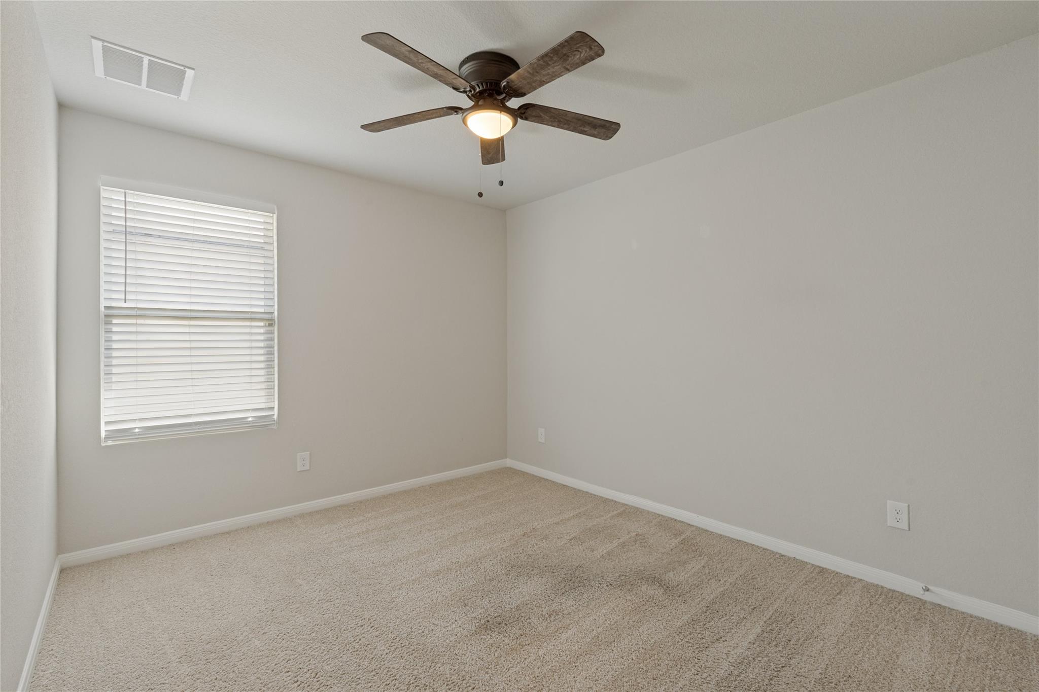 195 Coralbean Dr Property Photo 14