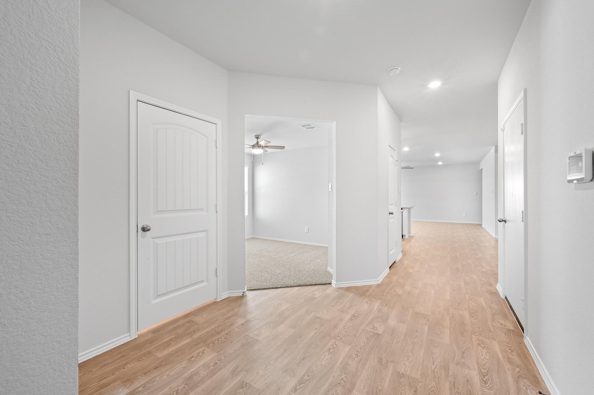 1806 Windsor Blvd Property Photo 3