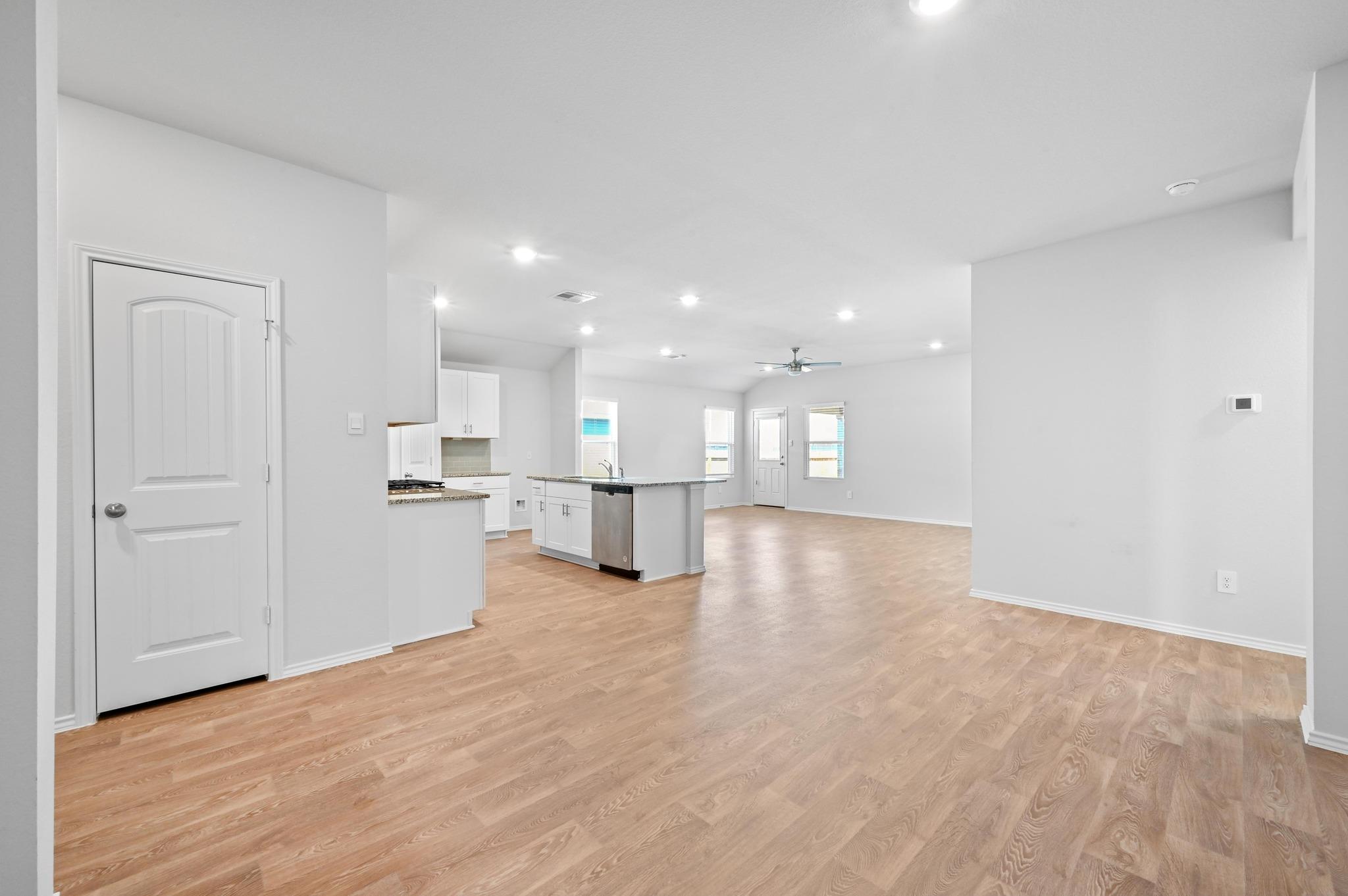 1806 Windsor Blvd Property Photo 10