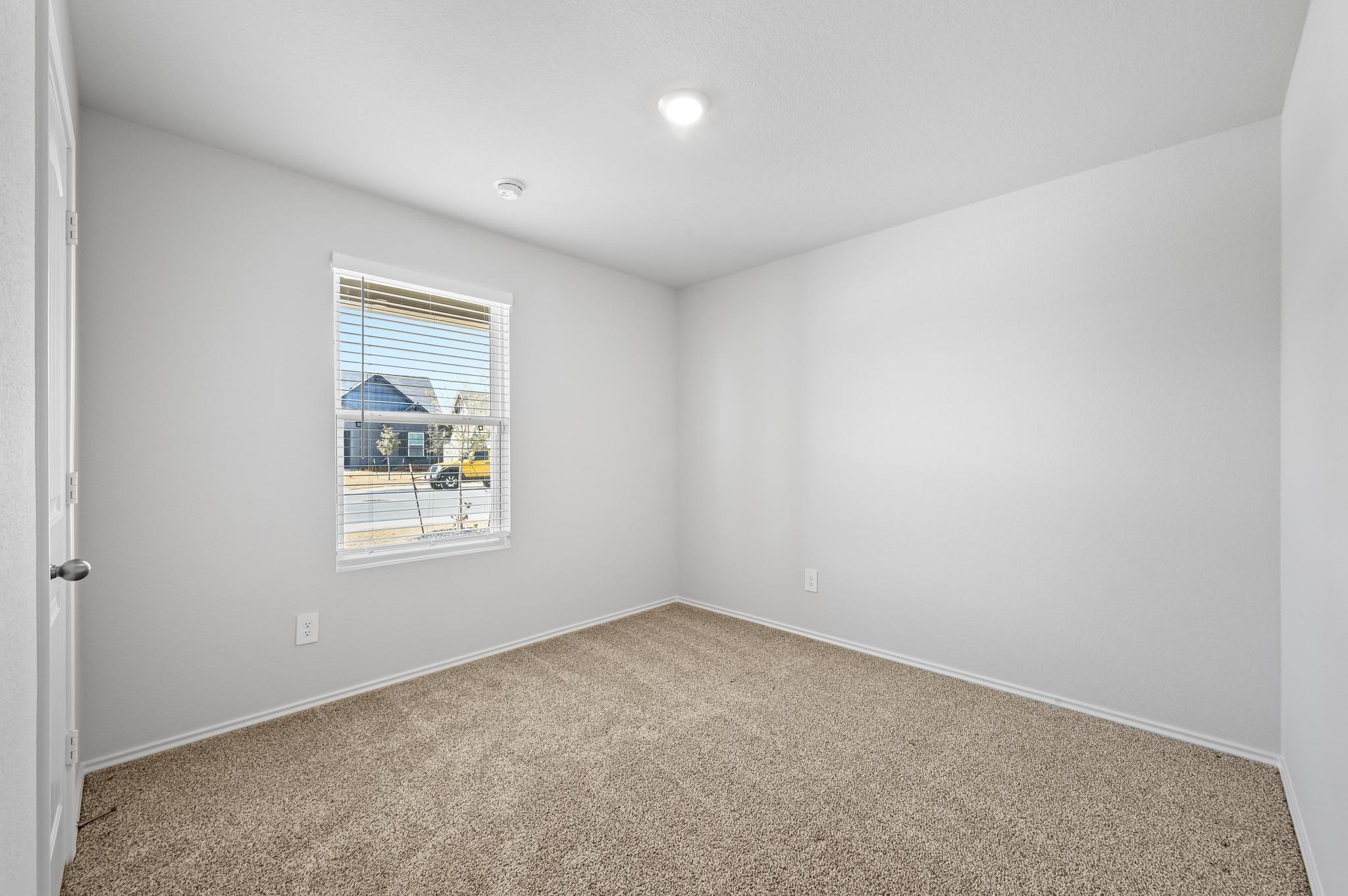 1806 Windsor Blvd Property Photo 19