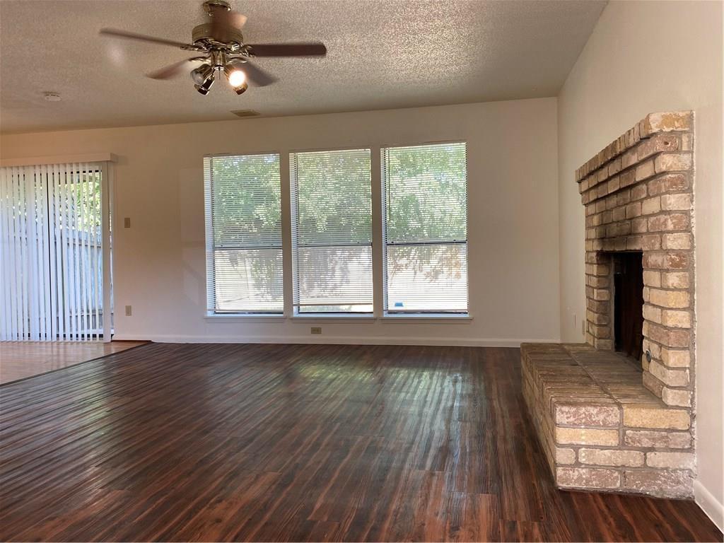 9004 Sedgemoor Trl #b Property Photo 4