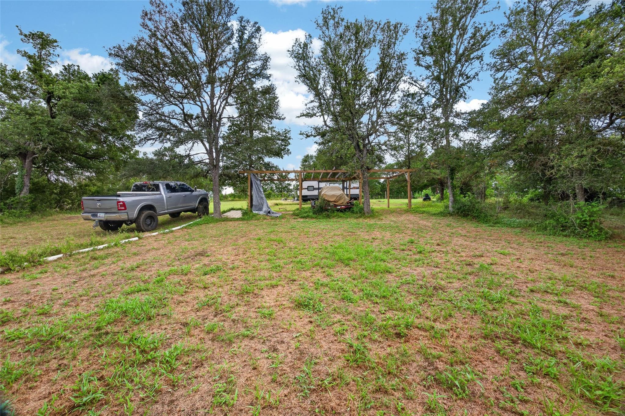 266 Beaver Rd Property Photo 18