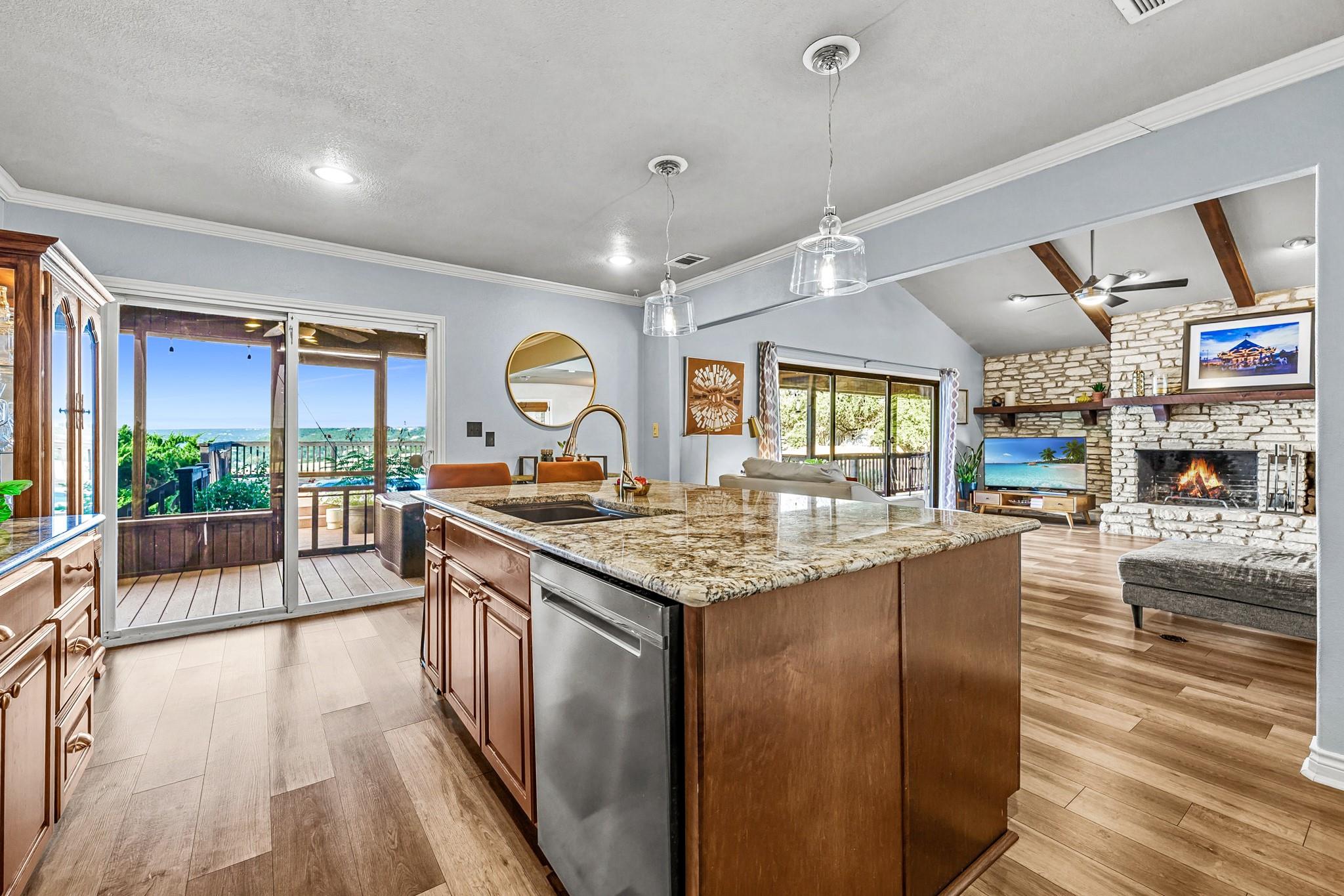 21206 National Dr Property Photo 14