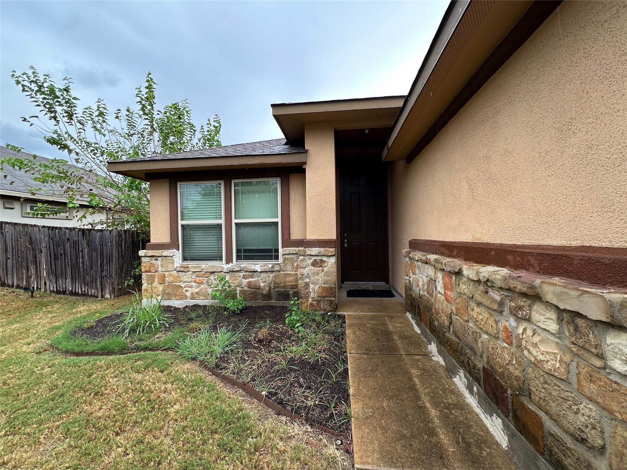 19013 Mangan Way Property Photo 3