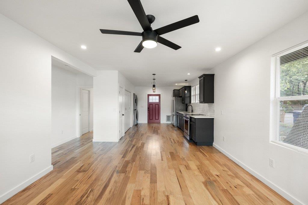 1905 Brackenridge St Property Photo 11