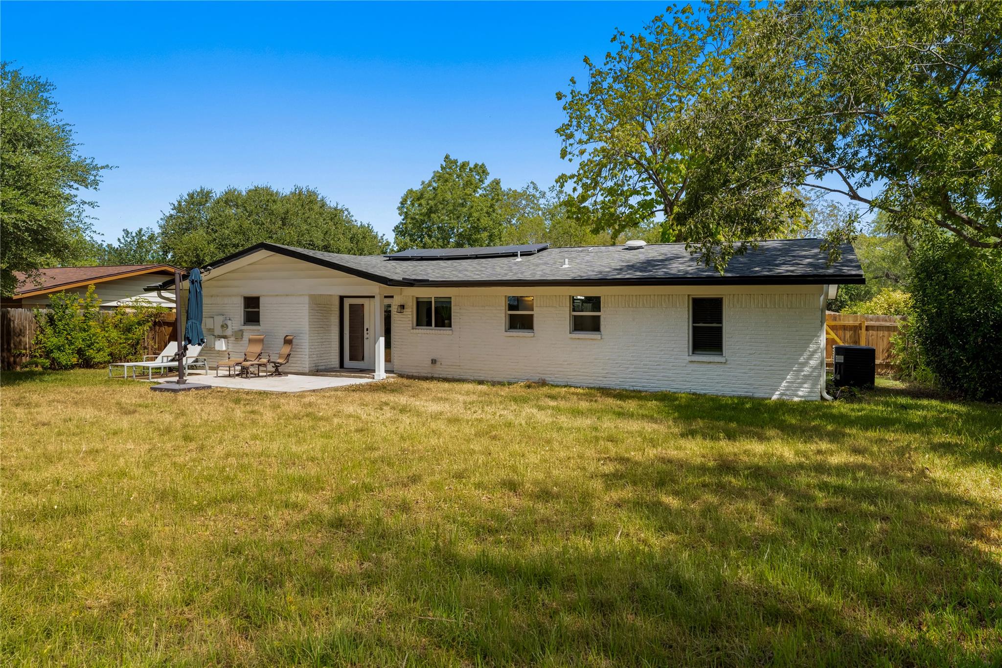 1211 Sahara Ave Property Photo 30