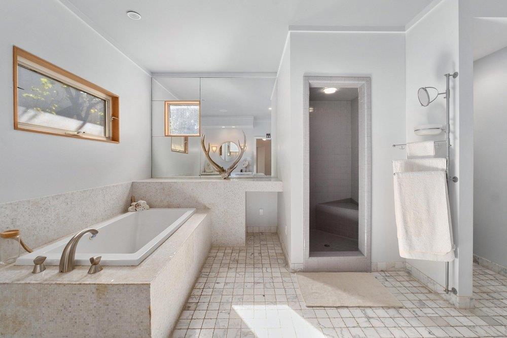 3514 Bridle Path Property Photo 14