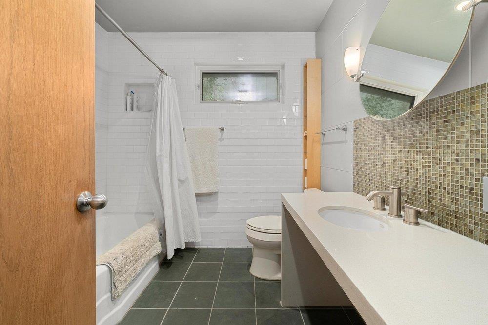 3514 Bridle Path Property Photo 23