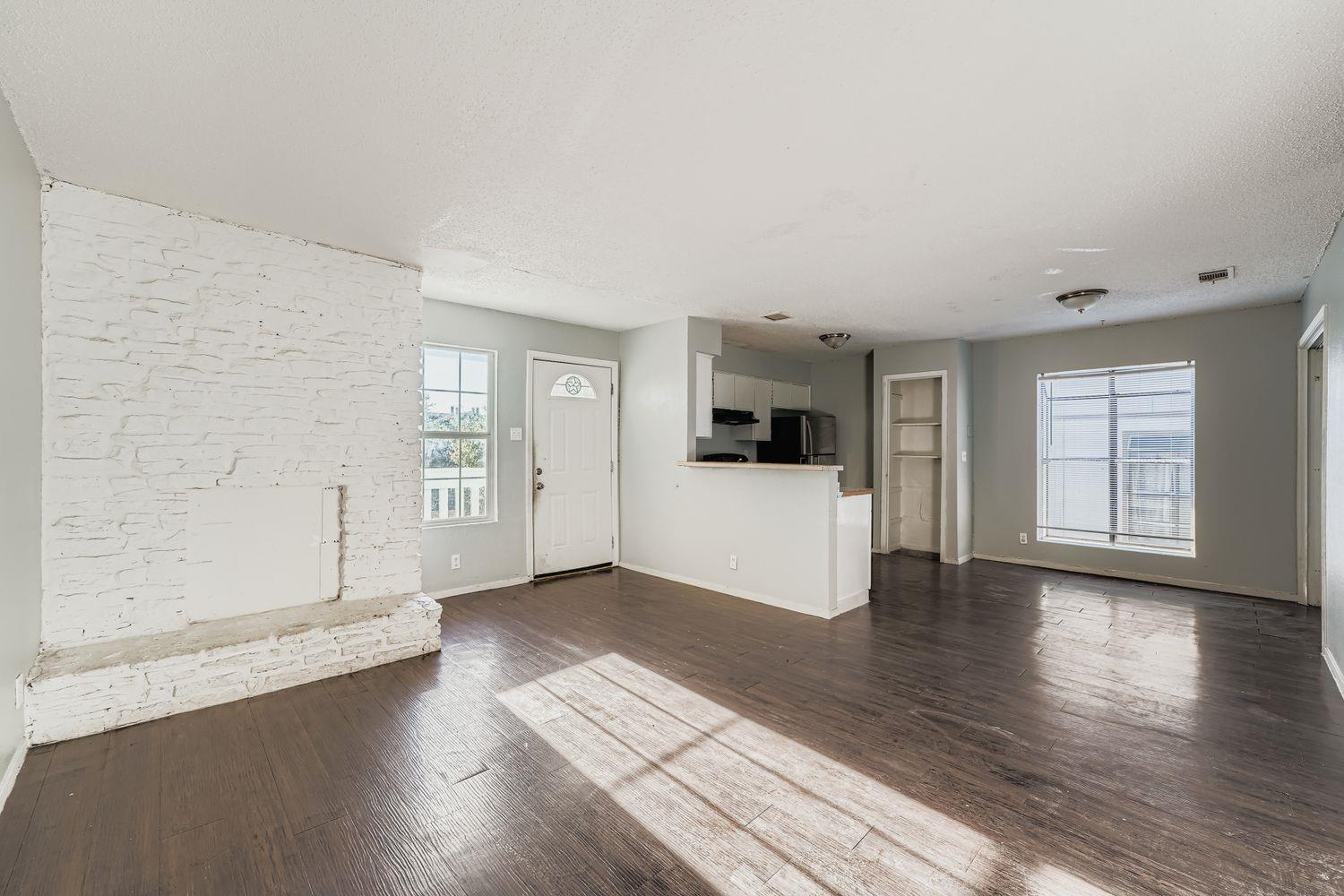 10100 Brownie Dr #b Property Photo 2