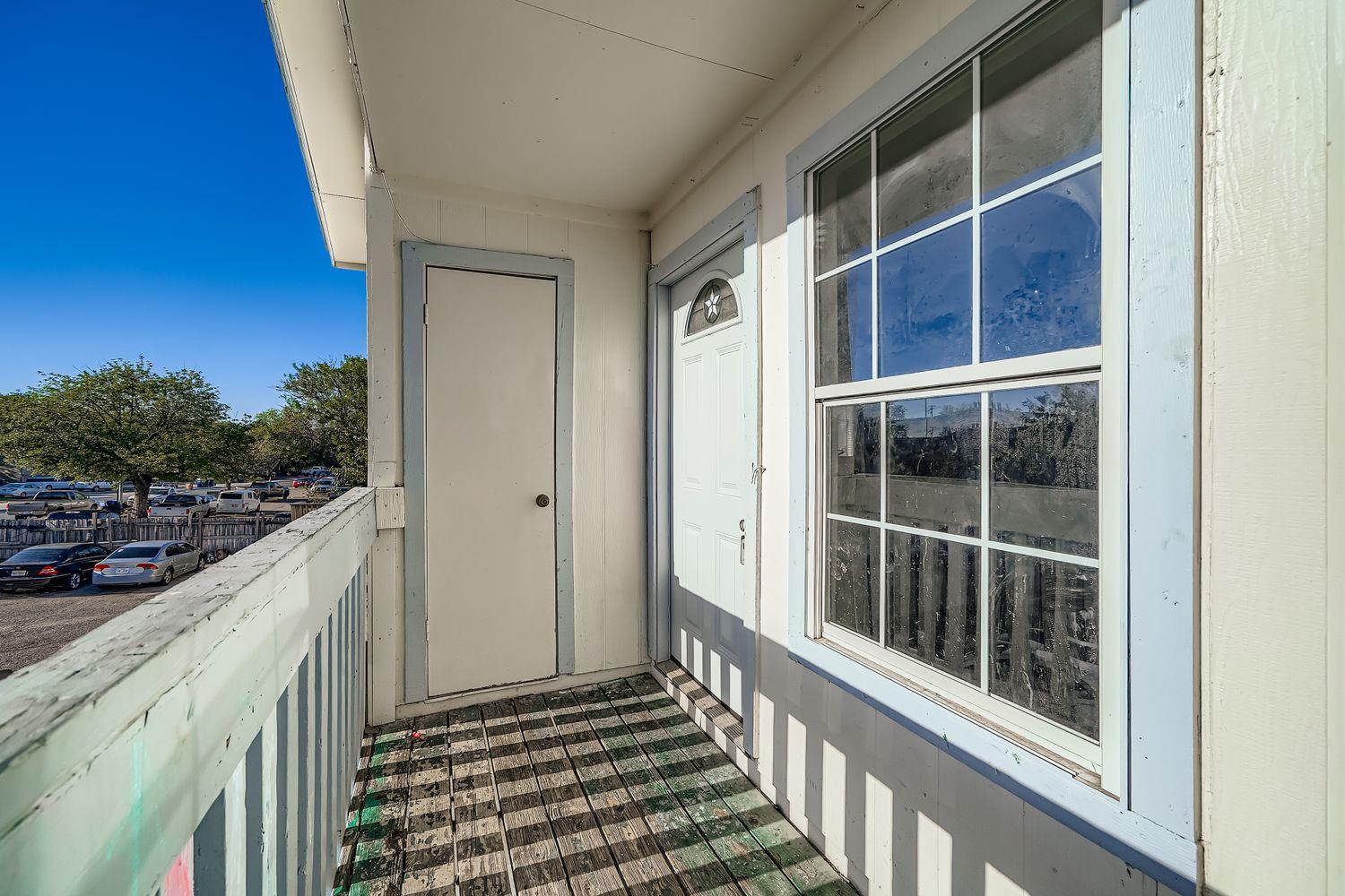 10100 Brownie Dr #b Property Photo 5