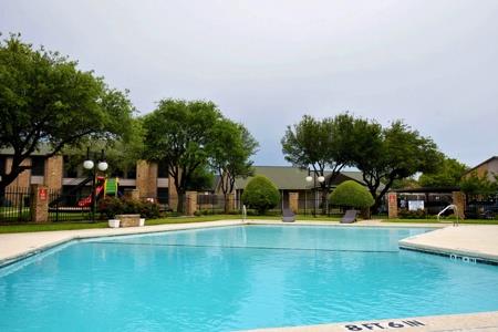 500 E Loop 820 None #1500 Property Photo 11