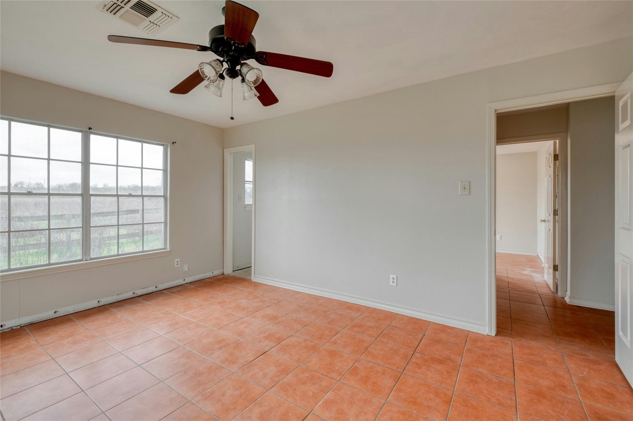 103 Robin Ln Property Photo 20