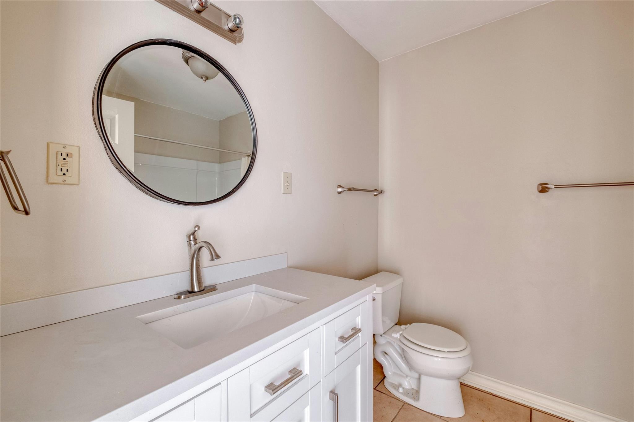 103 Robin Ln Property Photo 28