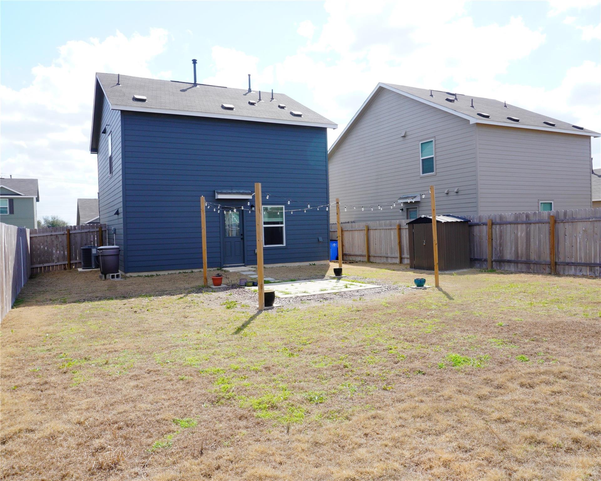 13804 Knights Branch Dr Property Photo 8