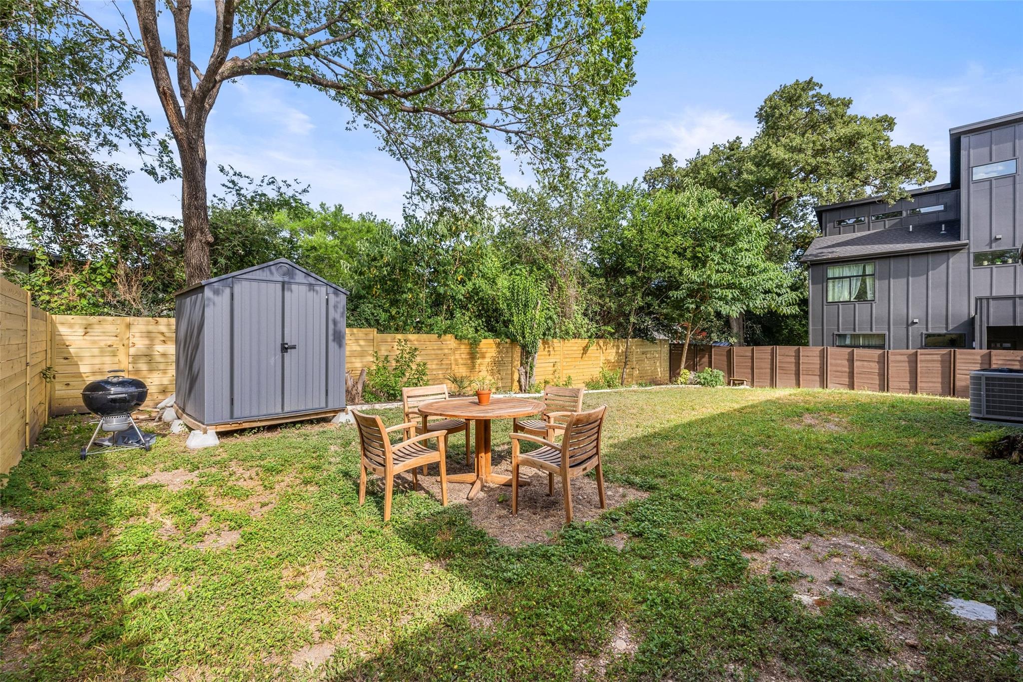 1803 Perez St Property Photo 30