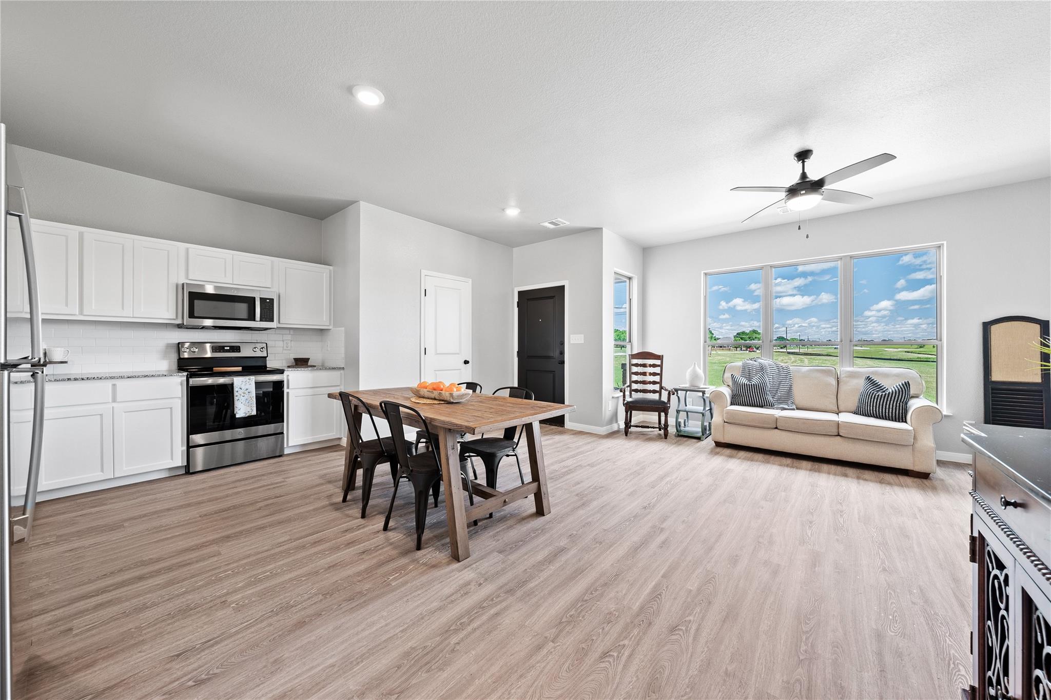 617 Meiomi Dr Property Photo 29