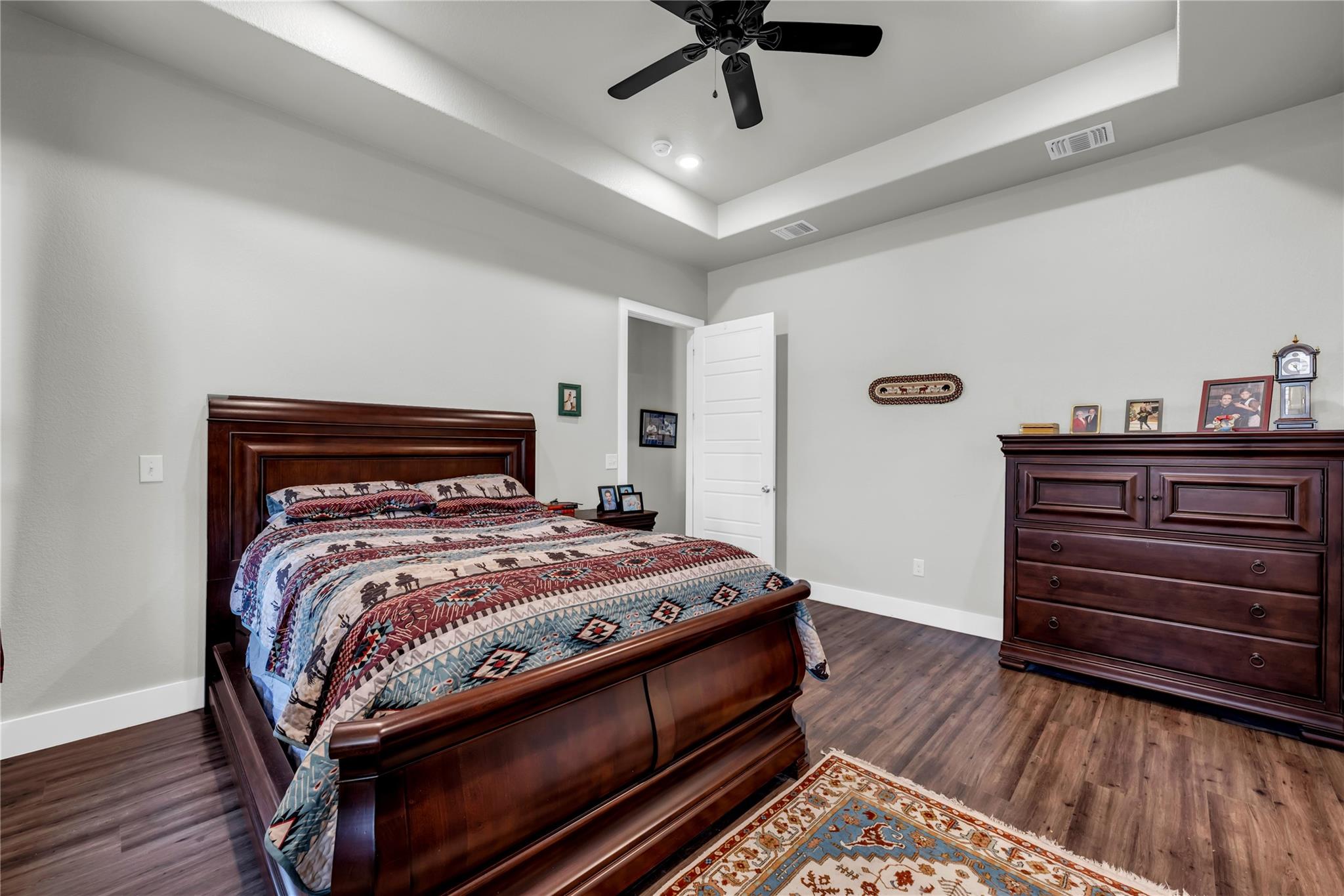 100 S Thomas Cv Property Photo 9