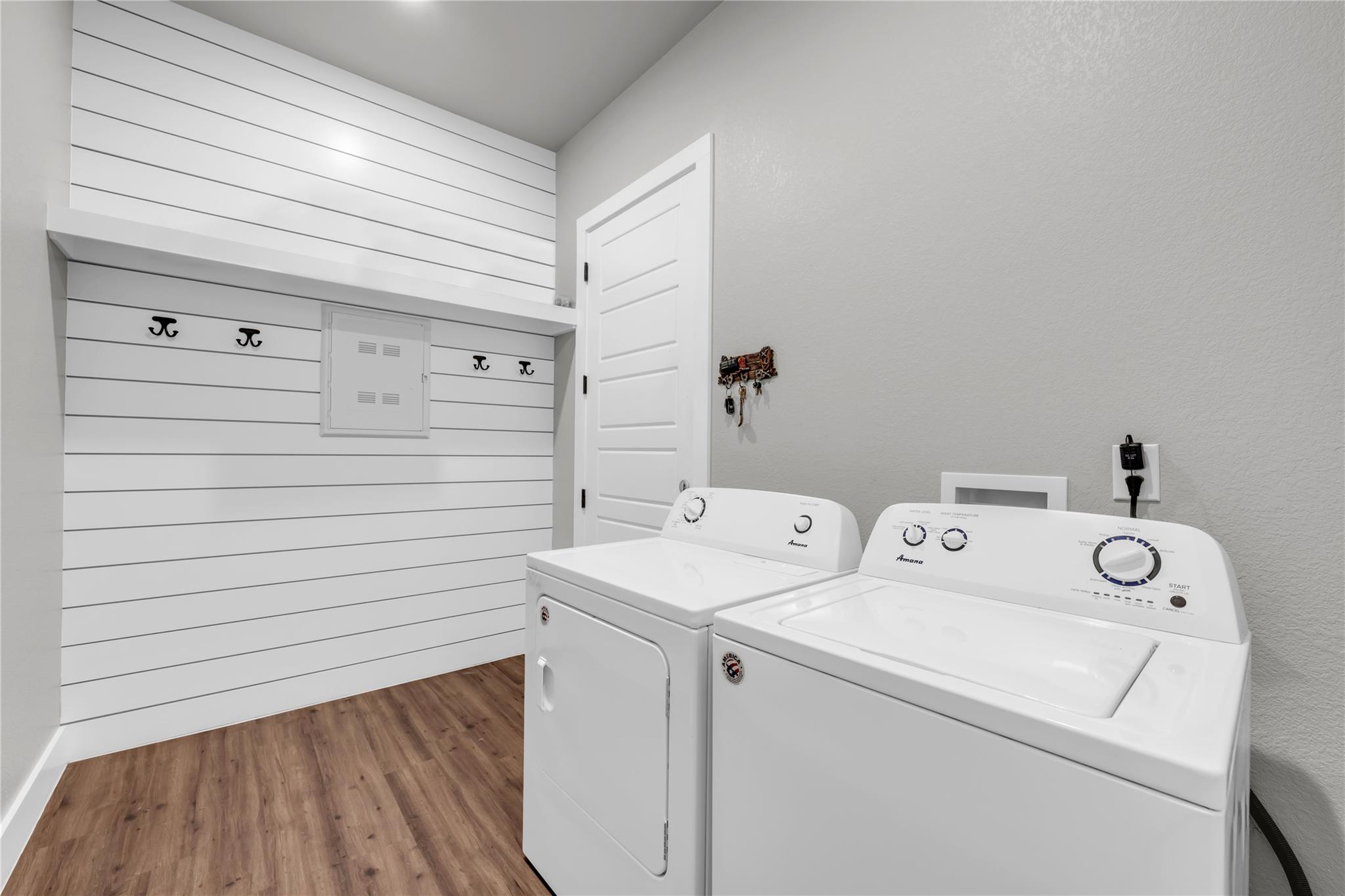 100 S Thomas Cv Property Photo 20