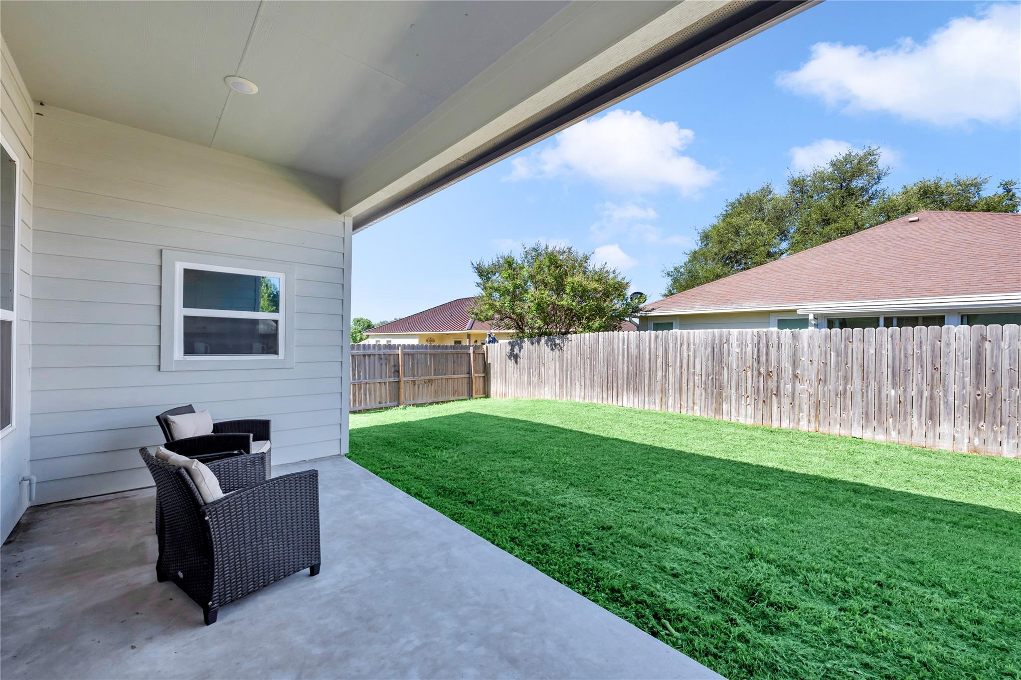 100 S Thomas Cv Property Photo 23