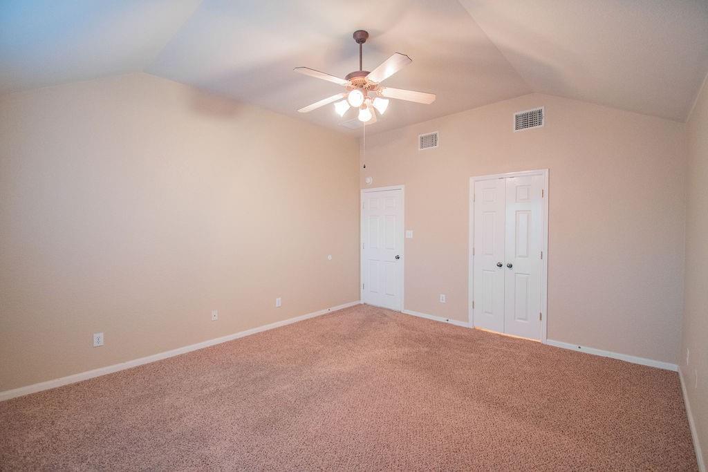 312 Pheasant Rdg Property Photo 18