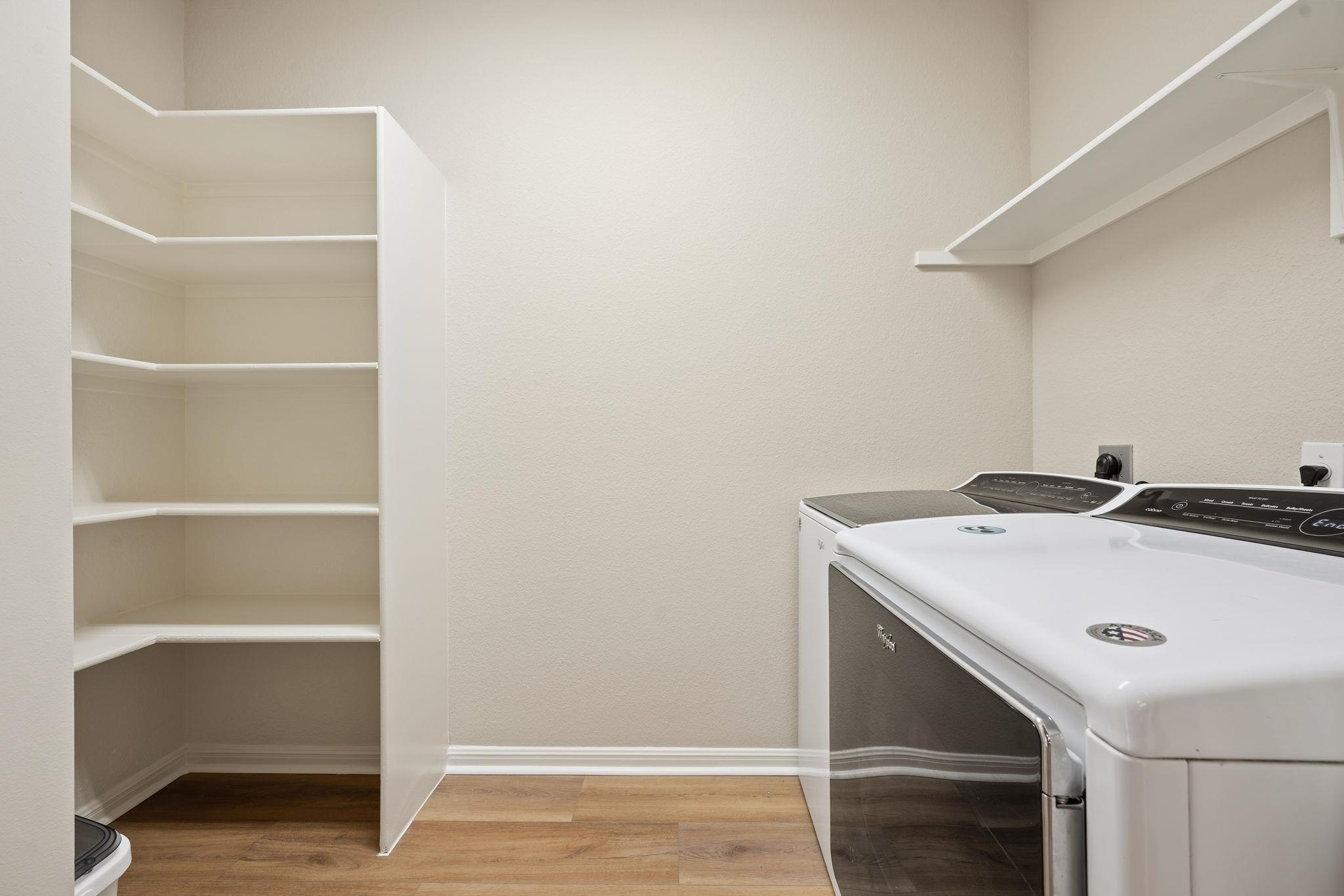 19104 Leigh Ln Property Photo 9