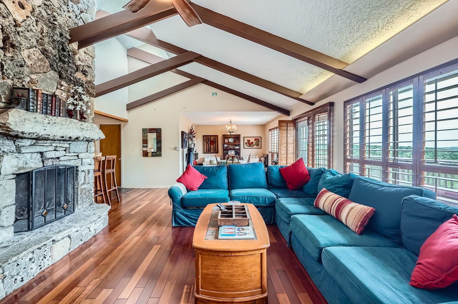 760 Skyline Ridge Lookout None Property Photo 2