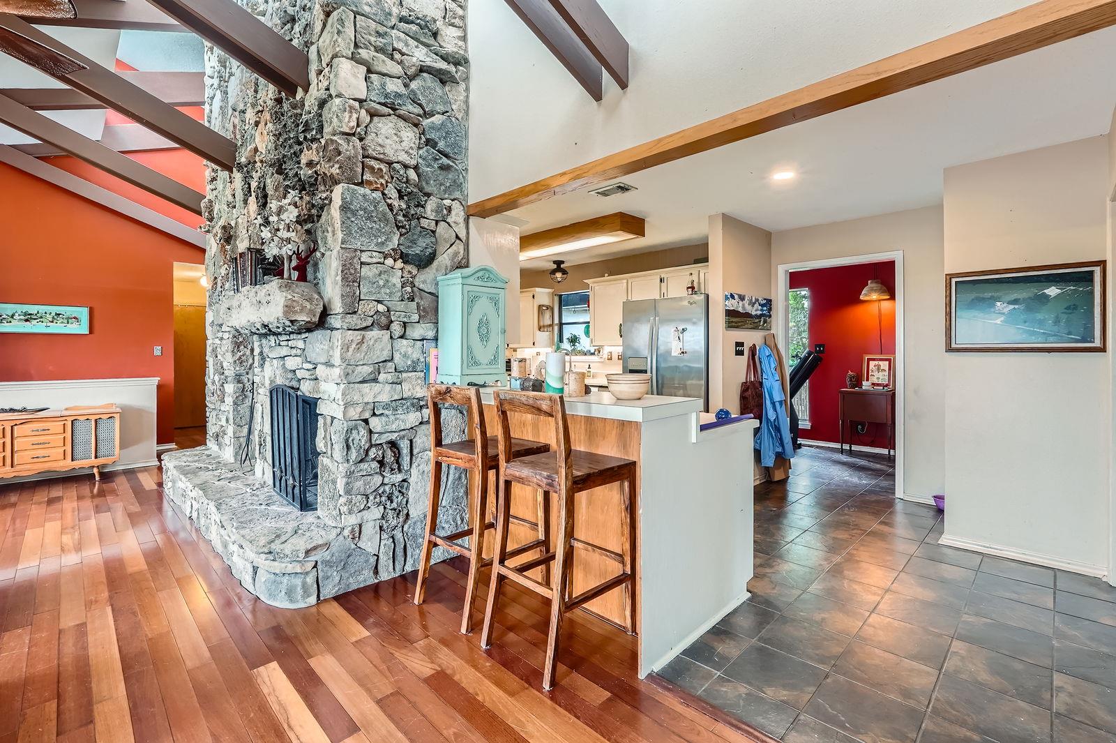 760 Skyline Ridge Lookout None Property Photo 5