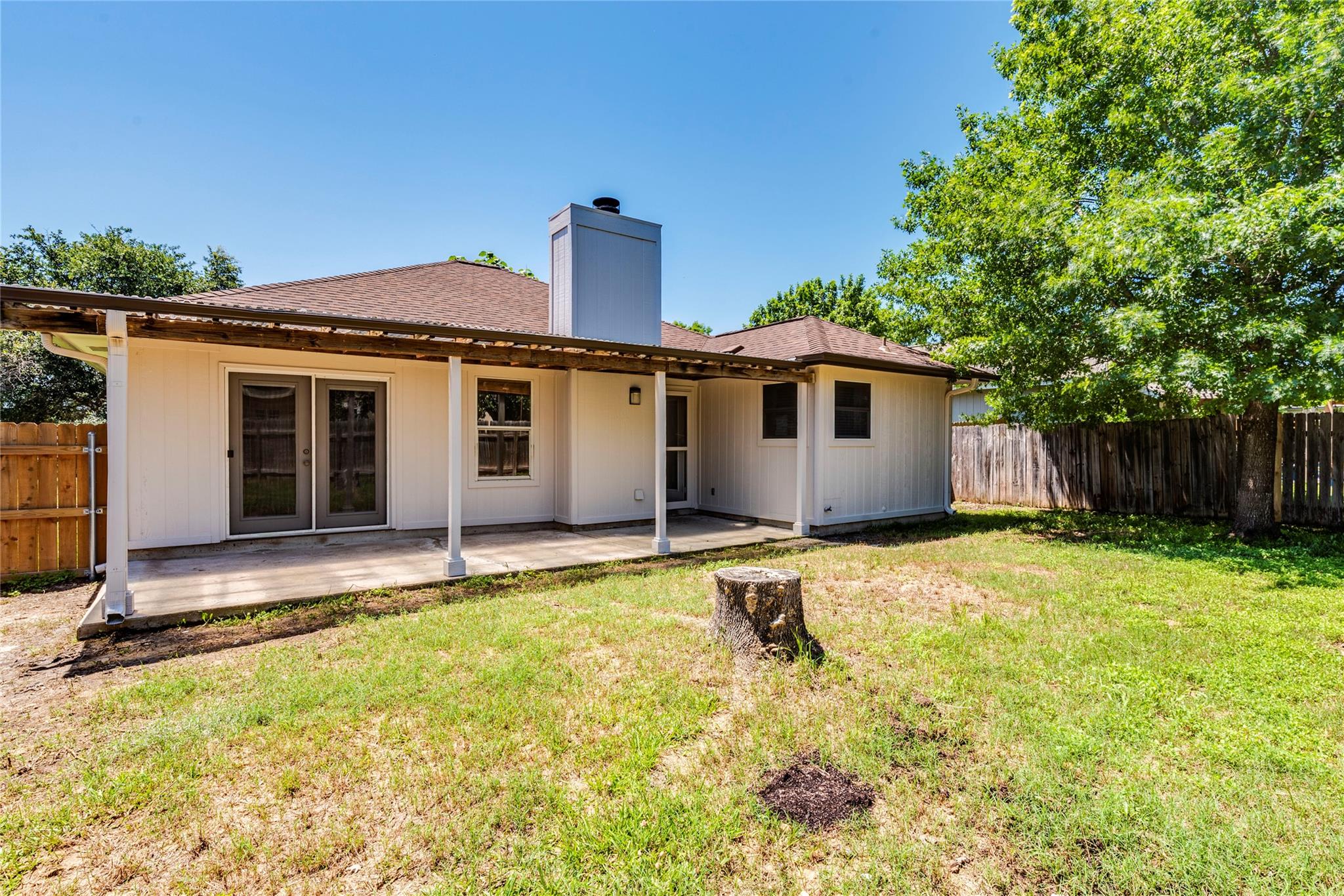 913 Jasmine Trl Property Photo 20