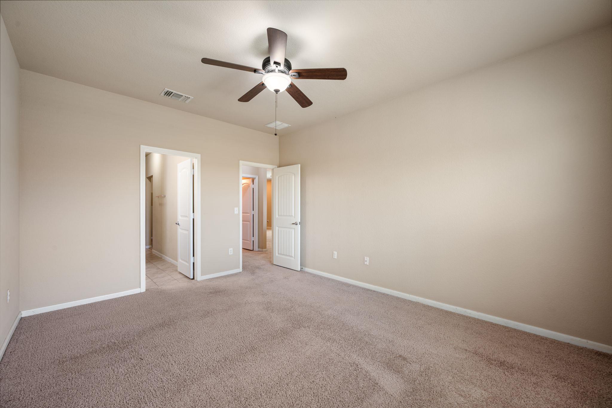 231 Northern Flicker St Property Photo 16