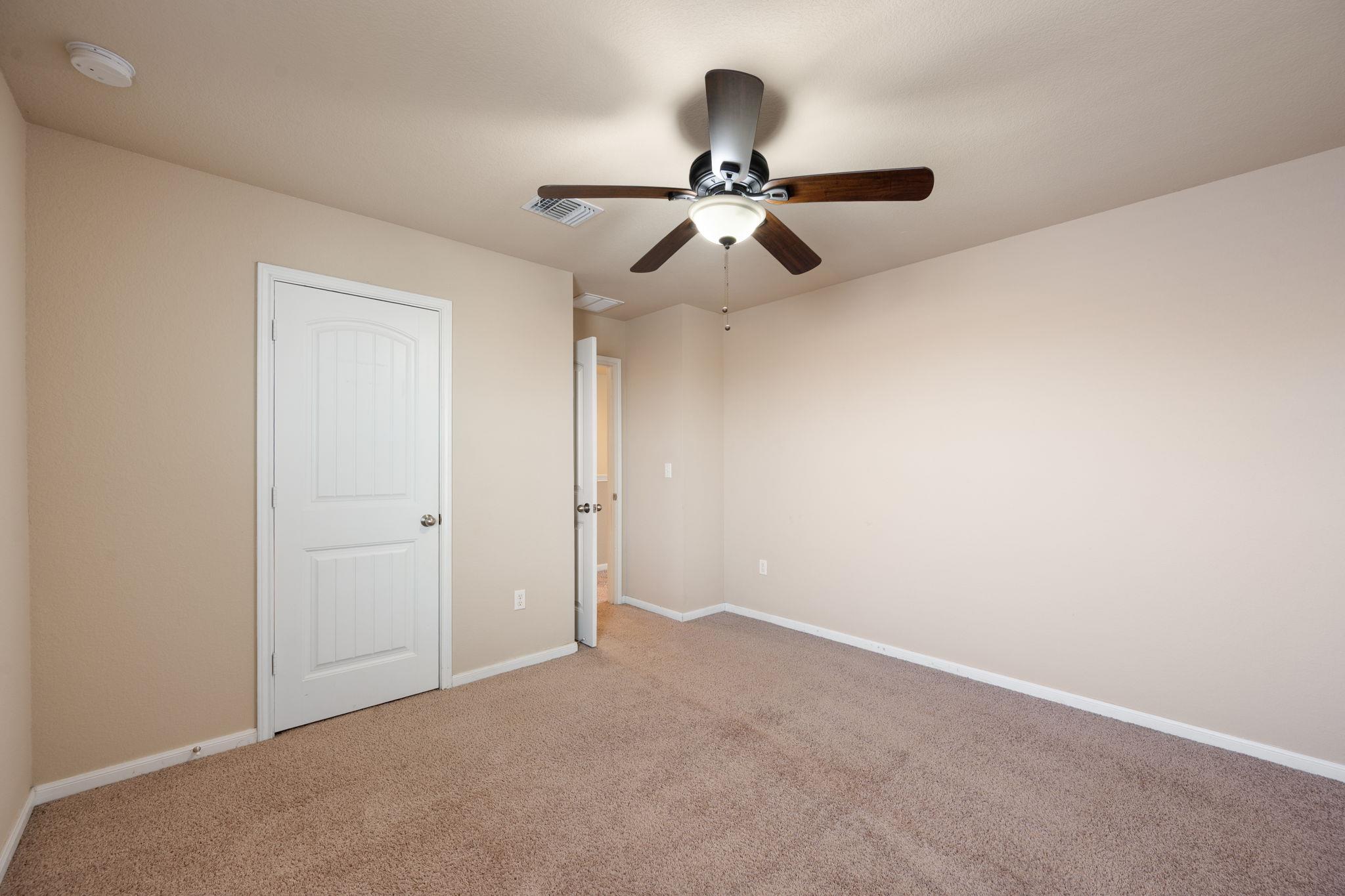 231 Northern Flicker St Property Photo 25